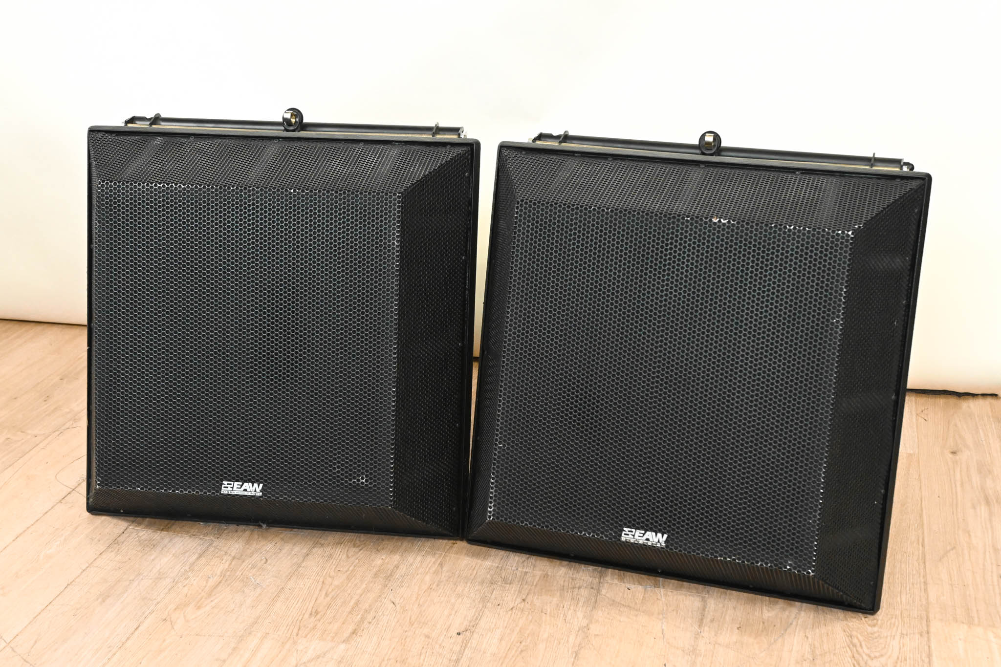 EAW QX564i 3-Way Trapezoidal Loudspeaker 60° × 45° (PAIR)