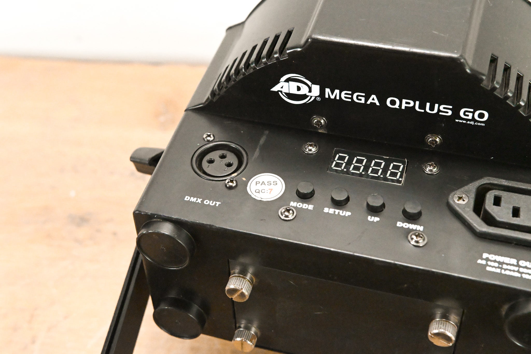 ADJ Mega QPlus Go Battery-Powered RGB+UV LED Par Light