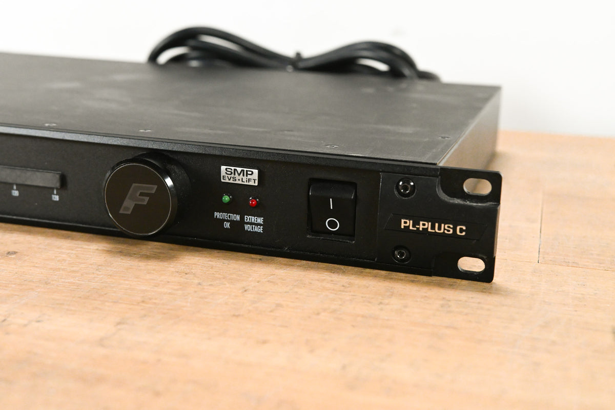 Furman PL-PLUS C 15A Power Conditioner with Voltmeter