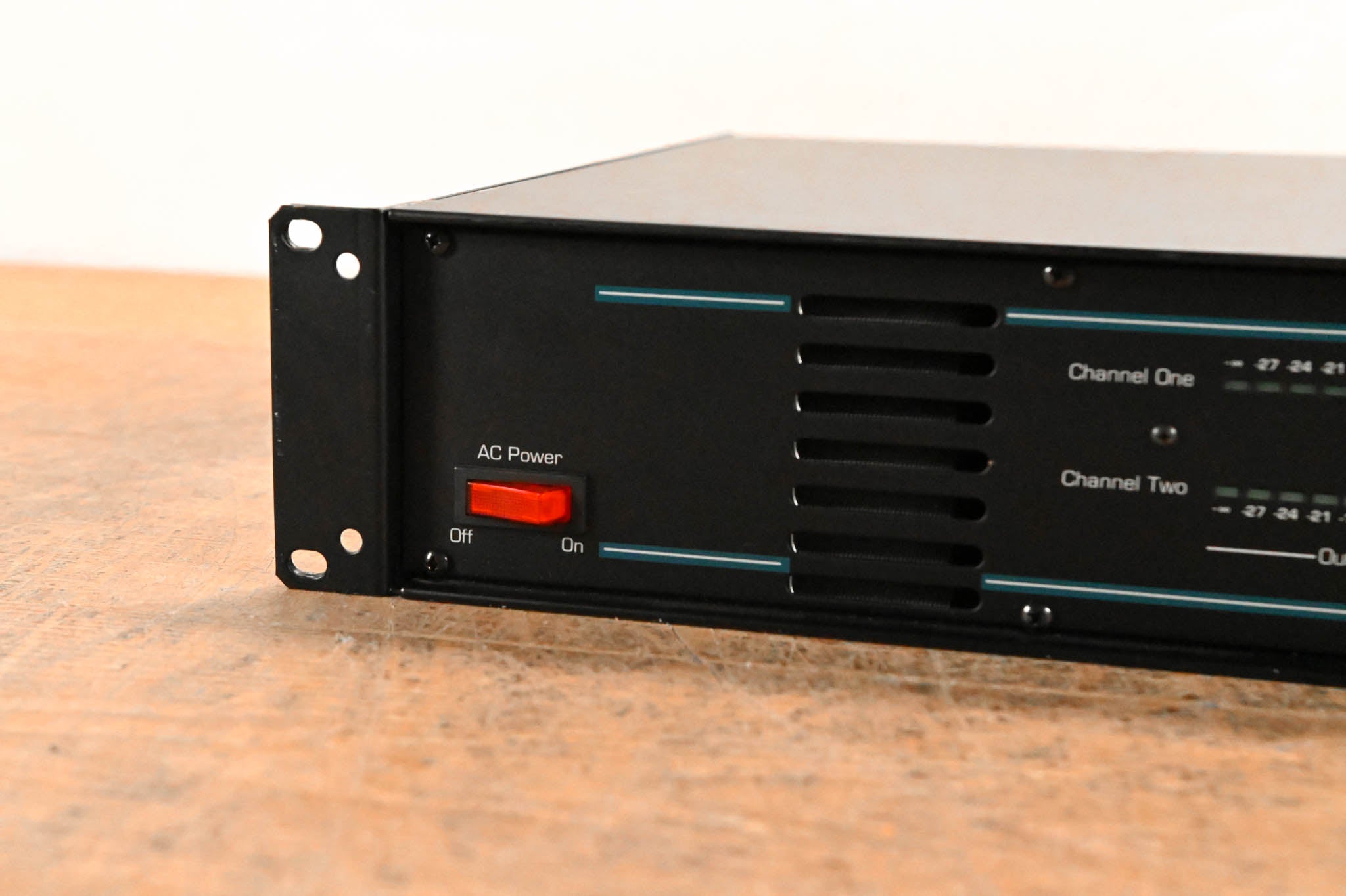 Ashly FTX-1501 FTX Series III Stereo MOSFET Power Amplifier