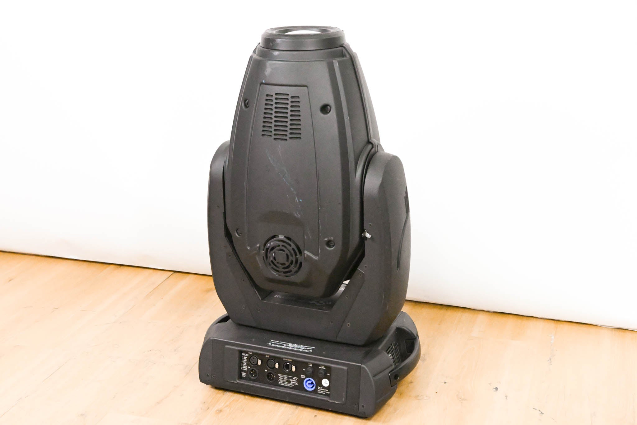 Robe Robin DLS Profile LED Moving Head