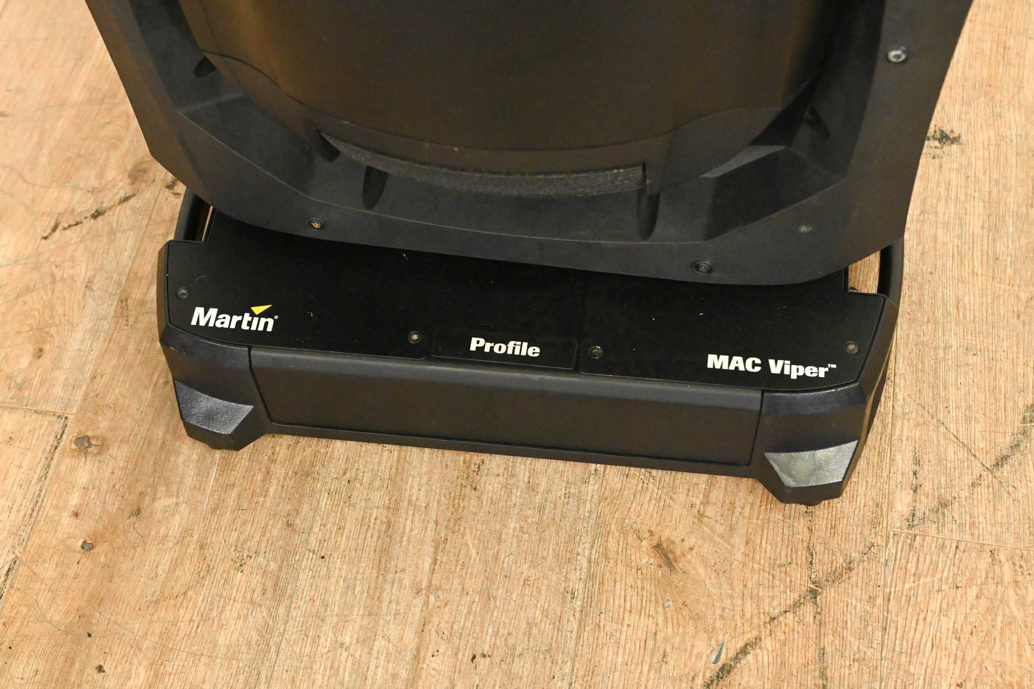 Martin MAC Viper Profile High Output Discharge-Based Moving Light