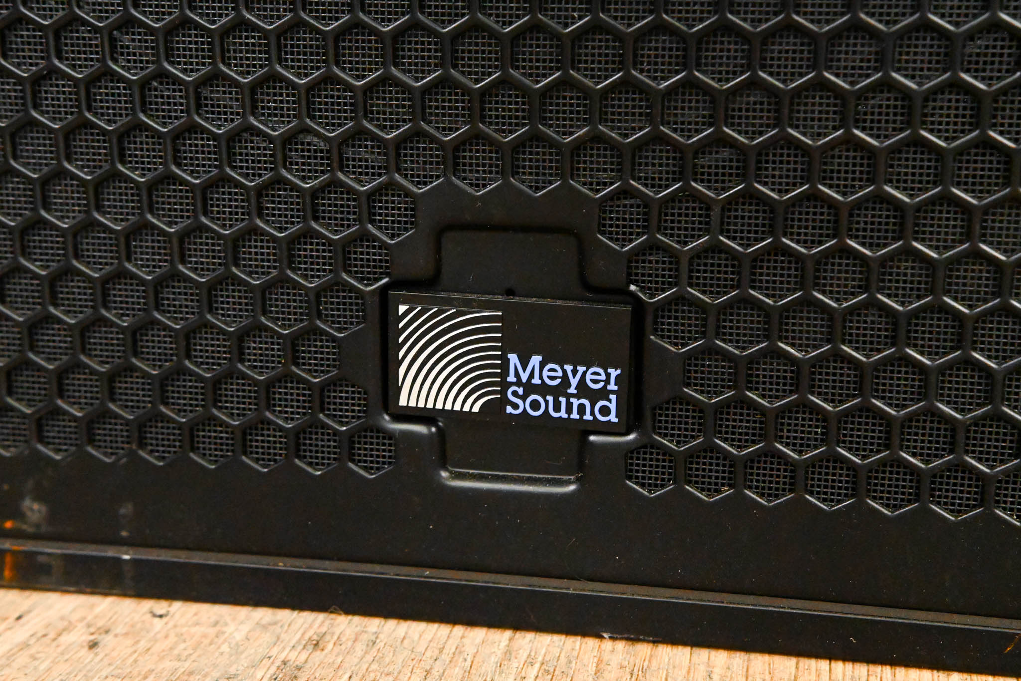 Meyer Sound UPQ-2P Active Narrow Coverage Loudspeaker