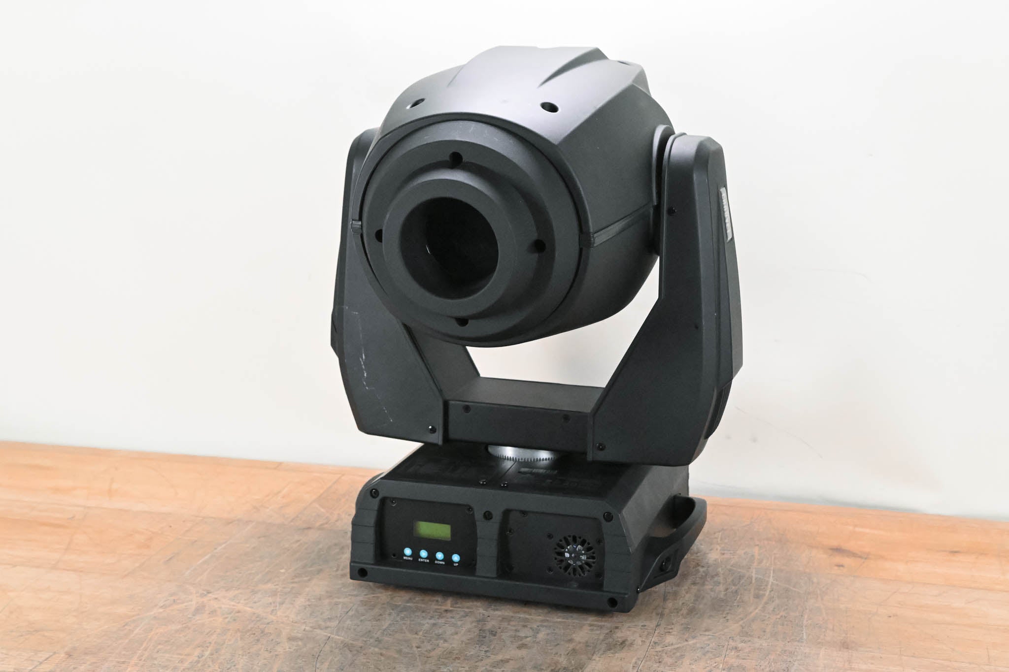 Chauvet Q-Spot 560-LED 3 x 60W LED Moving Yoke Fixture