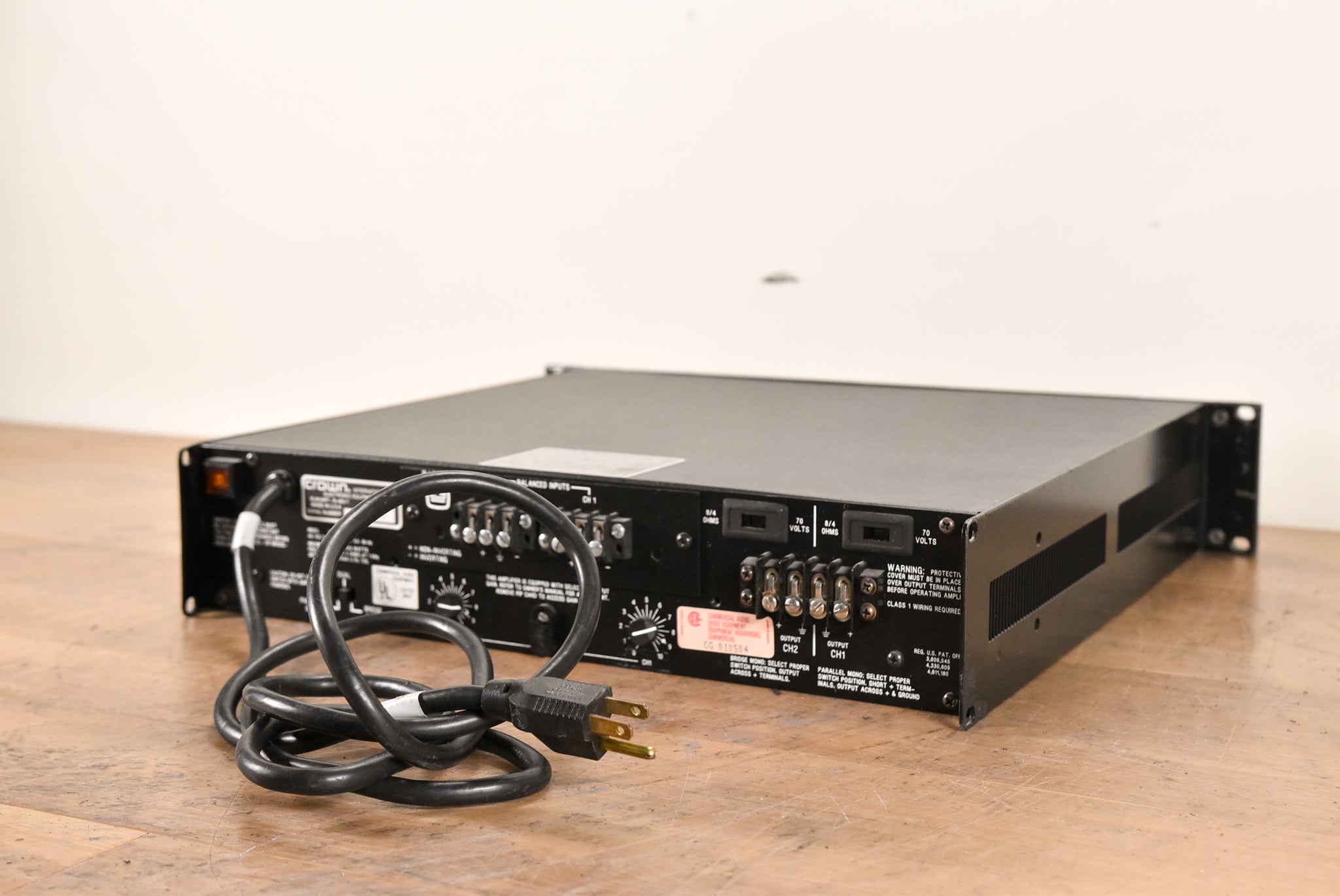 Crown Com-Tech 400 Two-Channel Power Amplifier