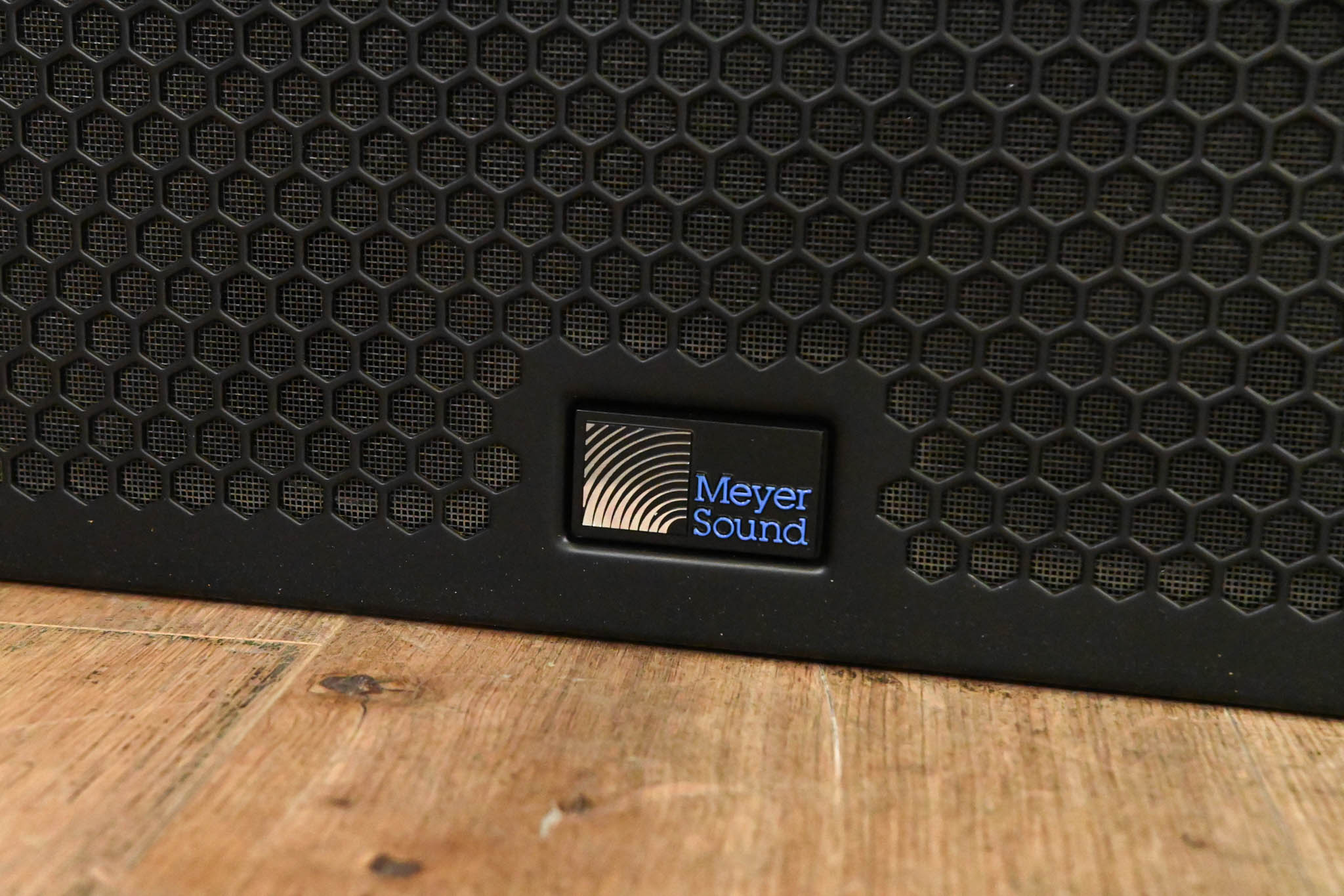 Meyer Sound UPA-1P Compact Wide Coverage Loudspeaker (PAIR)