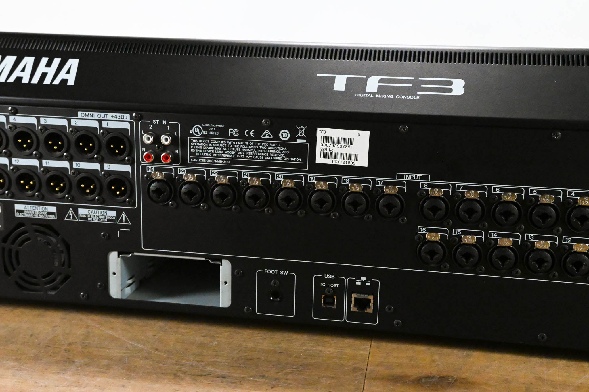 Yamaha TF3 24-Channel Digital Audio Mixer