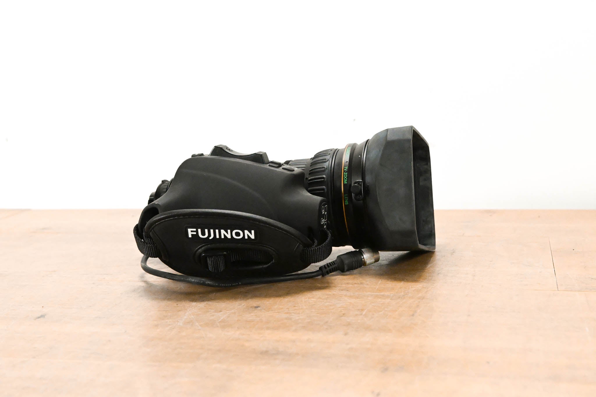 Fujinon ZA17x7.6BERM-M6 17x 2/3" HDTV Lens - 1:1.8/7.6-130mm