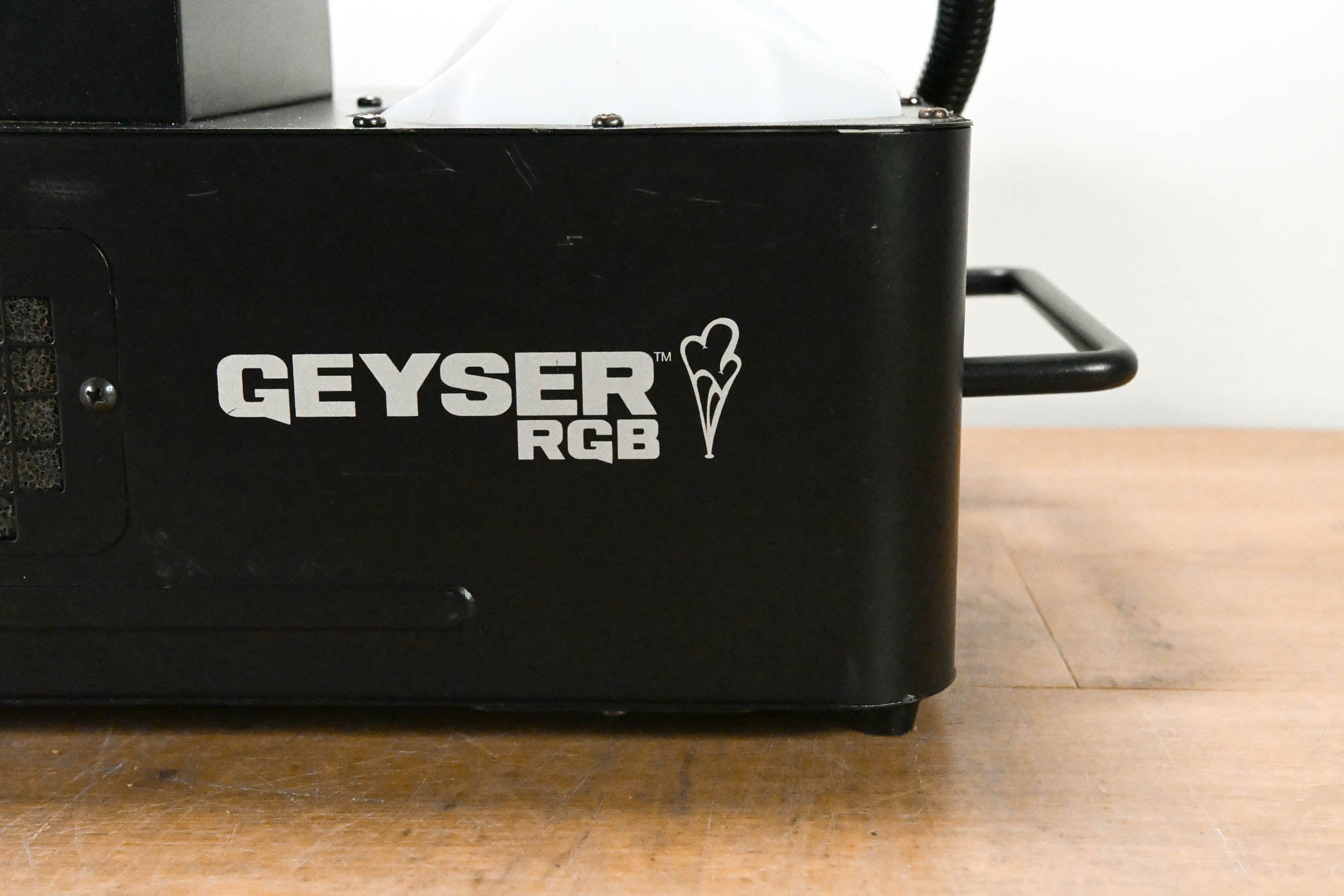 Chauvet Geyser RGB Ver 3 LED Lighting Effect and Fog Machine