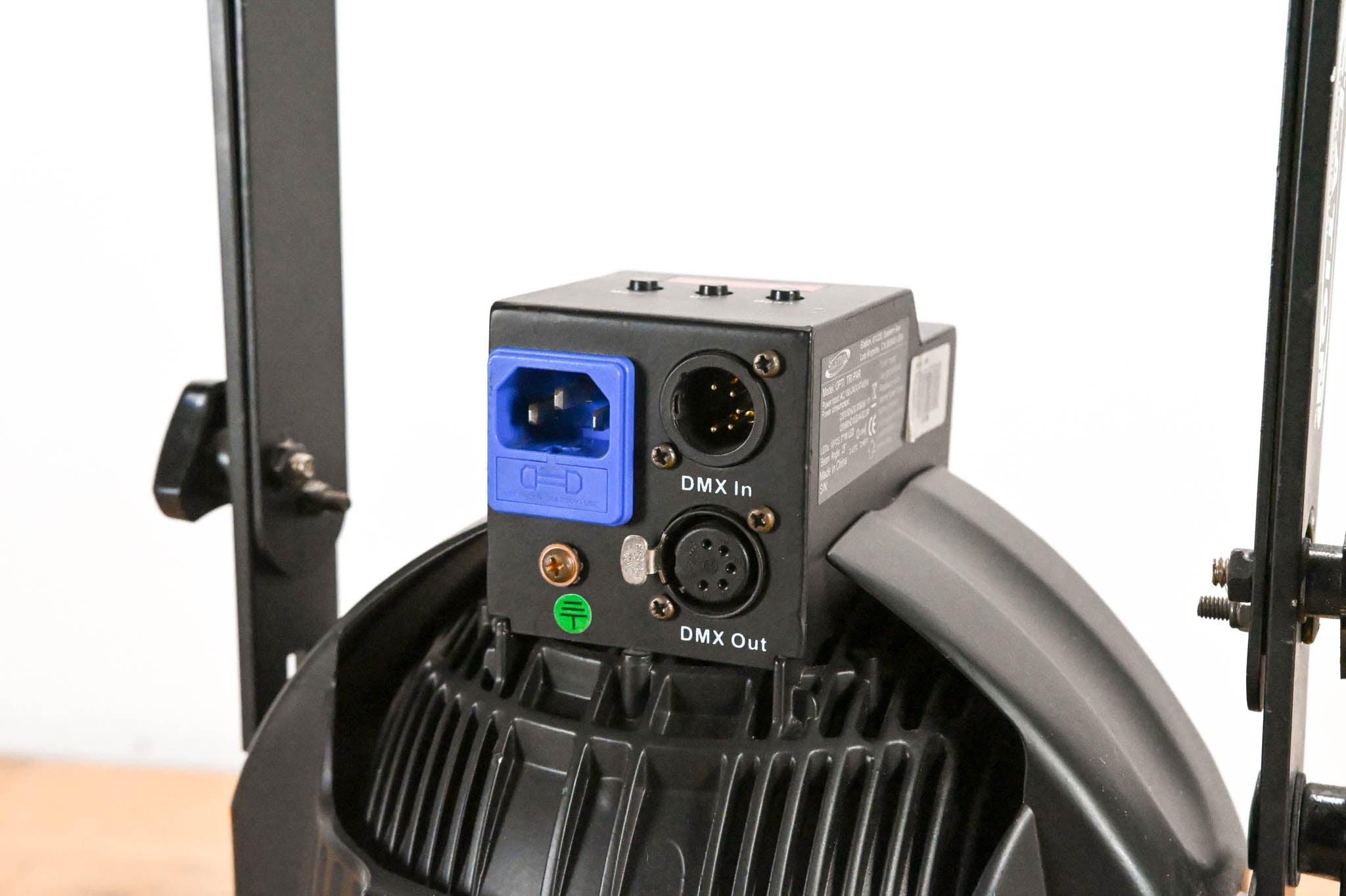 Elation OPTI TRI PAR 18 x 3W Tri Color LED Par
