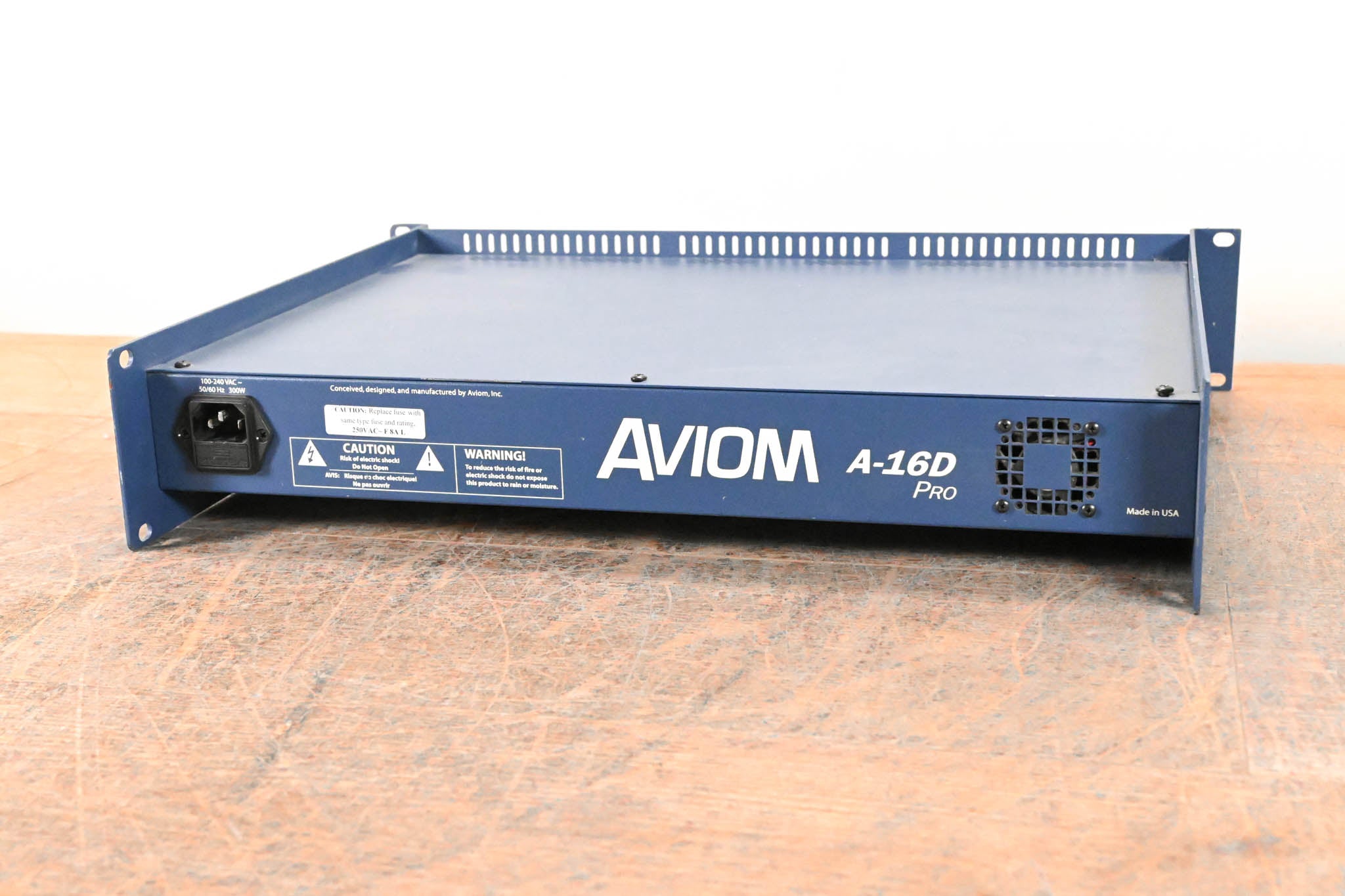 Aviom A-16D Pro A-Net Distributor