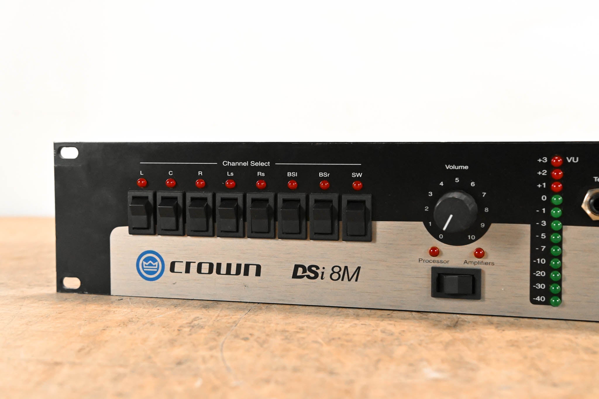 Crown DSi-8M 8-Channel System Monitor