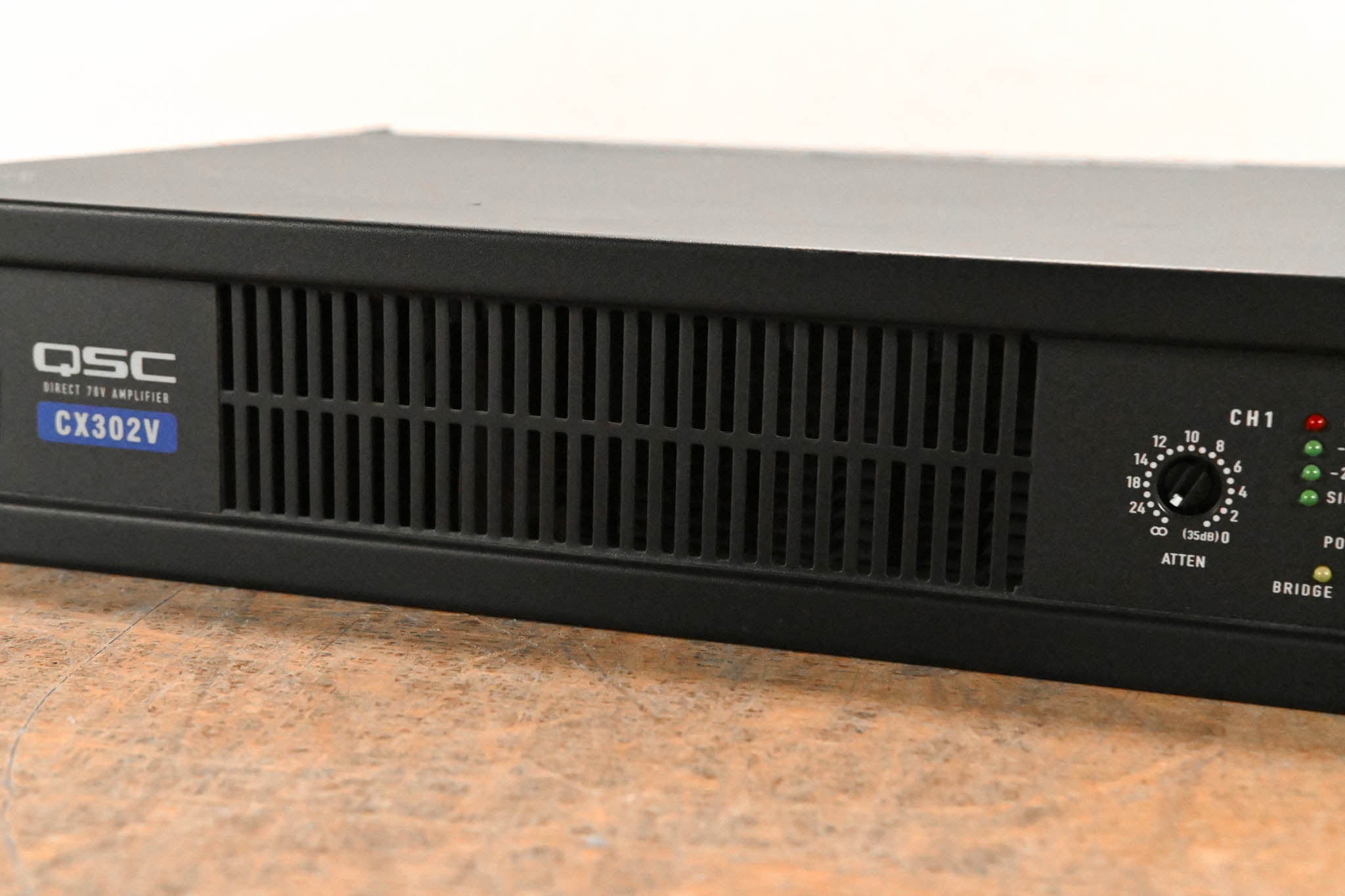 QSC CX302V 2-Channel Power Amplifier