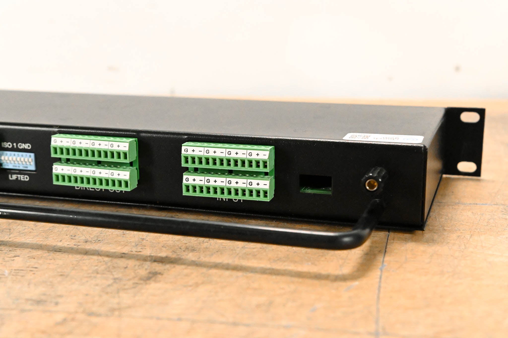 Whirlwind SPC83 8-Channel Mic Splitter w/ 1 Direct & 2 Isolated Outputs