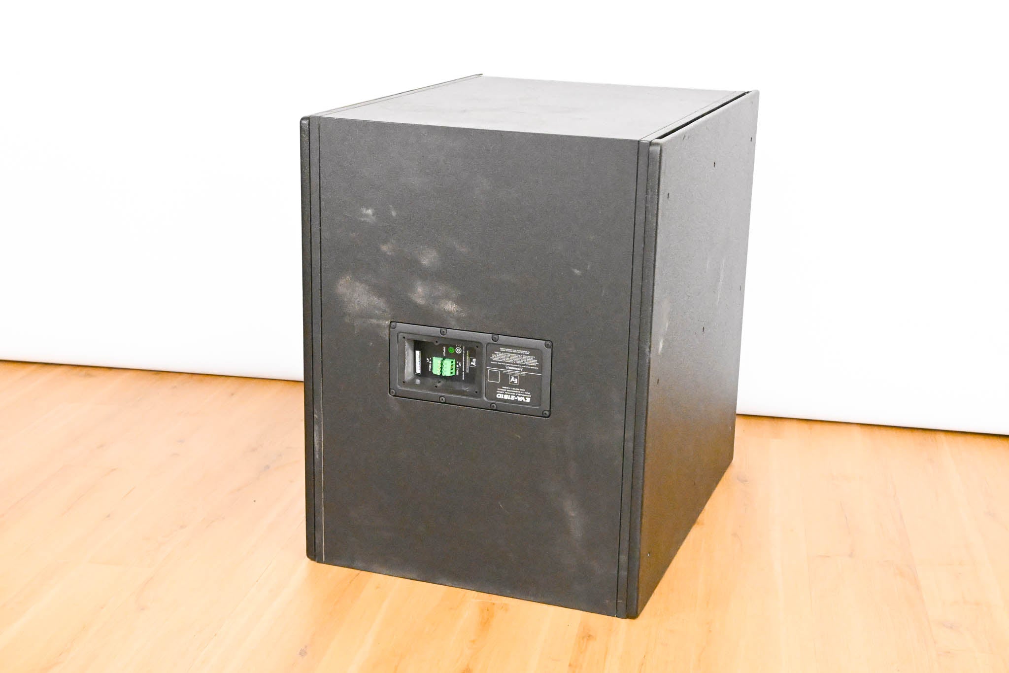 Electro-Voice (EV) EVA-2151D Dual 15" Passive Line Array Subwoofer