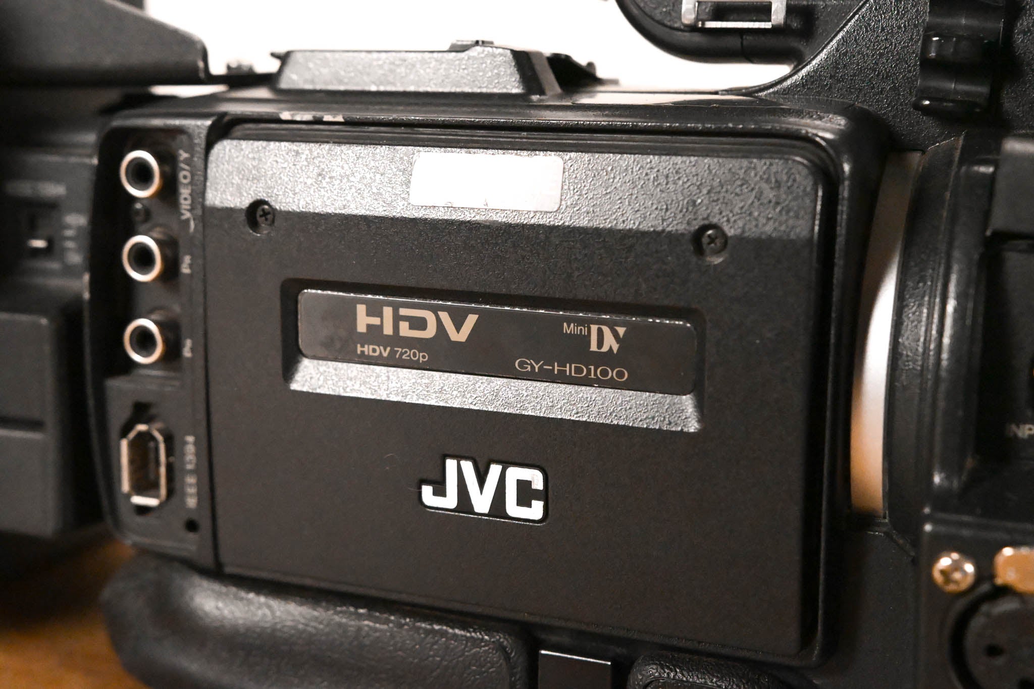 JVC GY-HD100 High Definition 3-CCD MiniDV Professional Camcorder