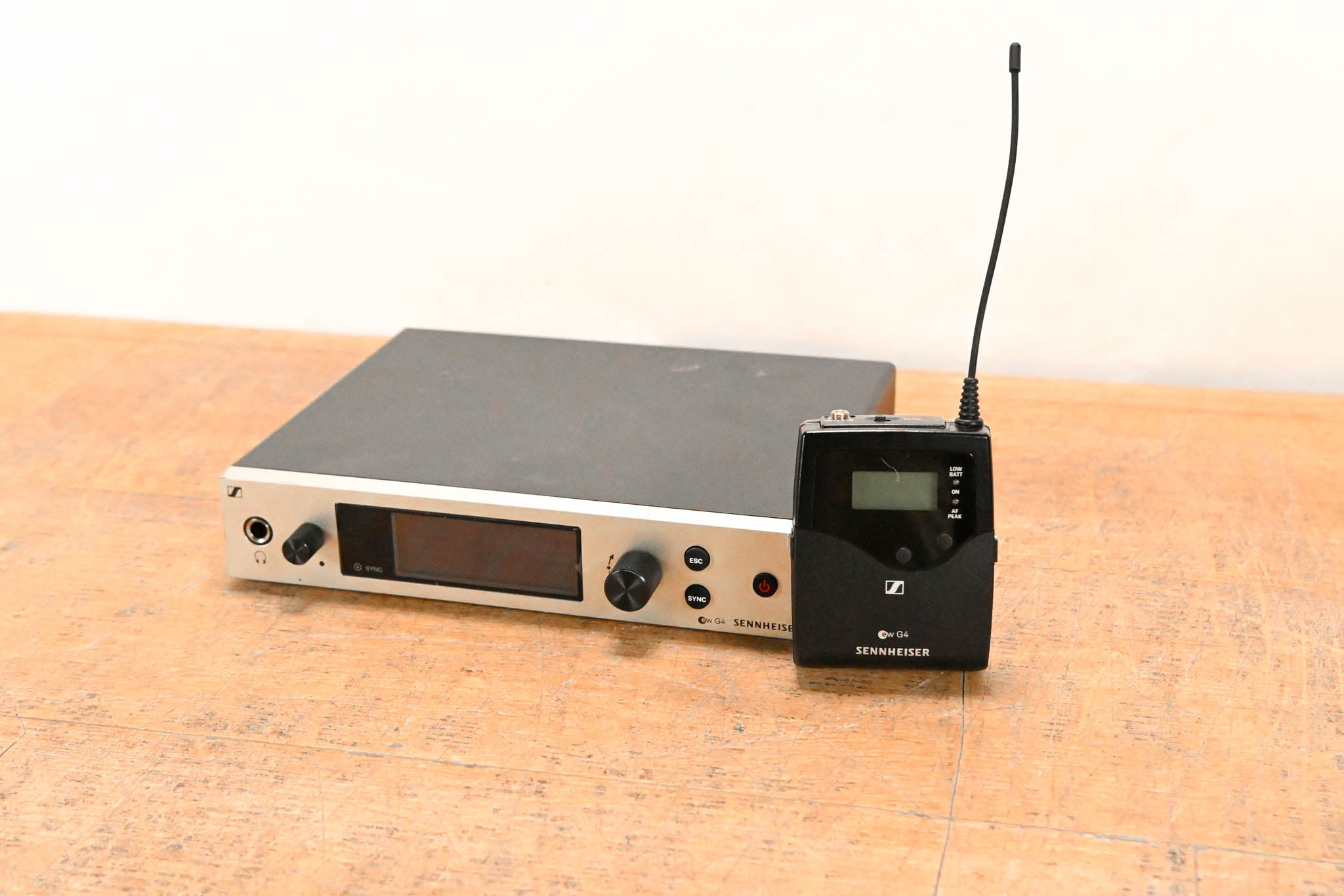 Sennheiser ew 500 G4 Bodypack Wireless System 470-558MHz NO POWER SUPPLY