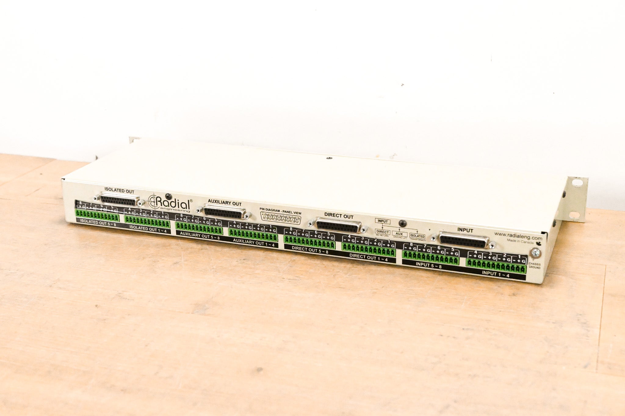 Radial Engineering OX8-j Jensen-Equipped 8-Channel Microphone Splitter