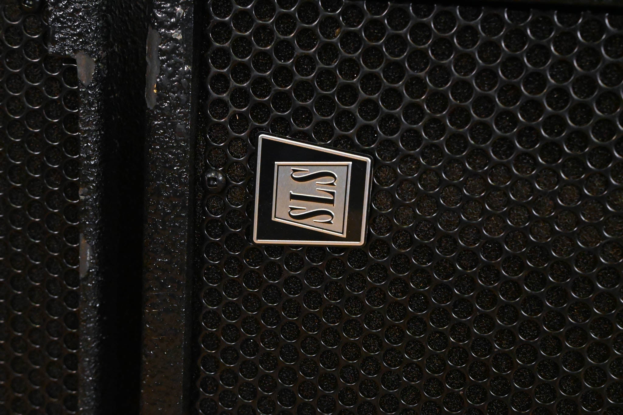 SLS LS8800 Full-Range Line Array Module (PAIR)