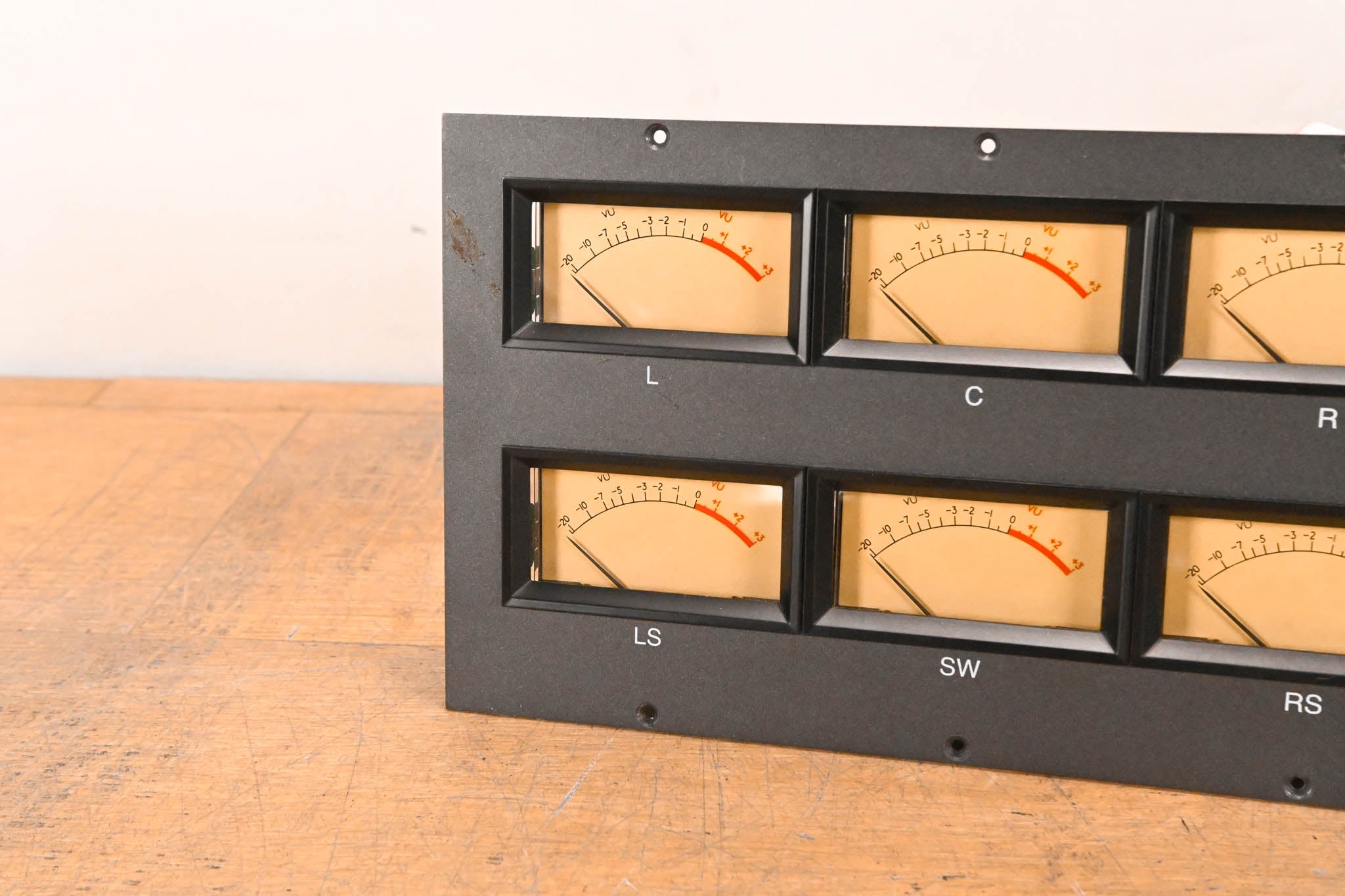 Solid State Logic SSL 5.1 Surround VU Meter Panel w/ Cables