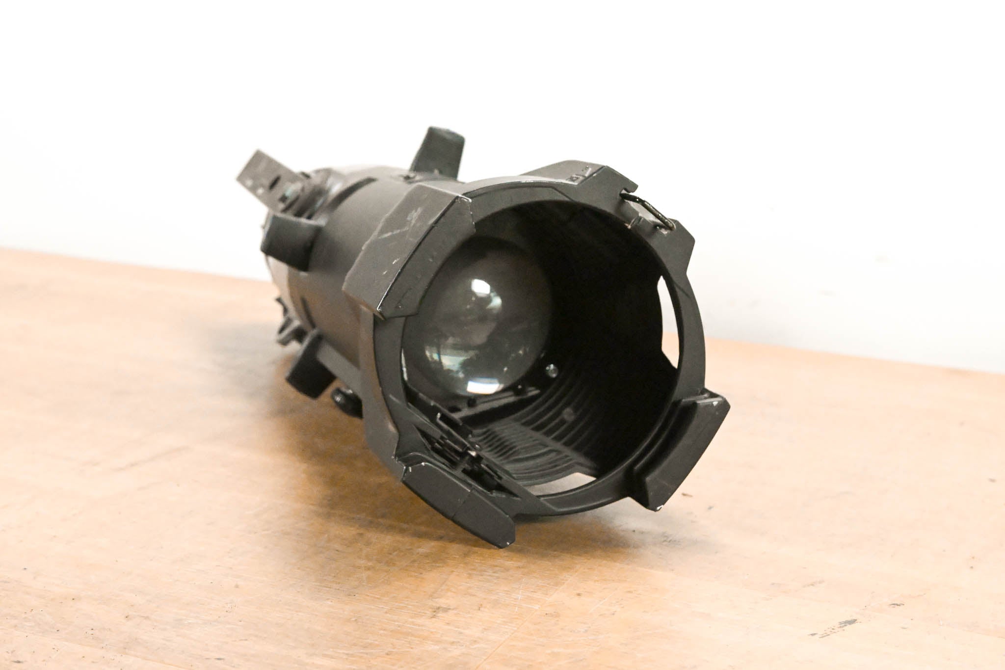 ETC Source Four Jr 25-50 Degree Zoom 575 Ellipsoidal Light