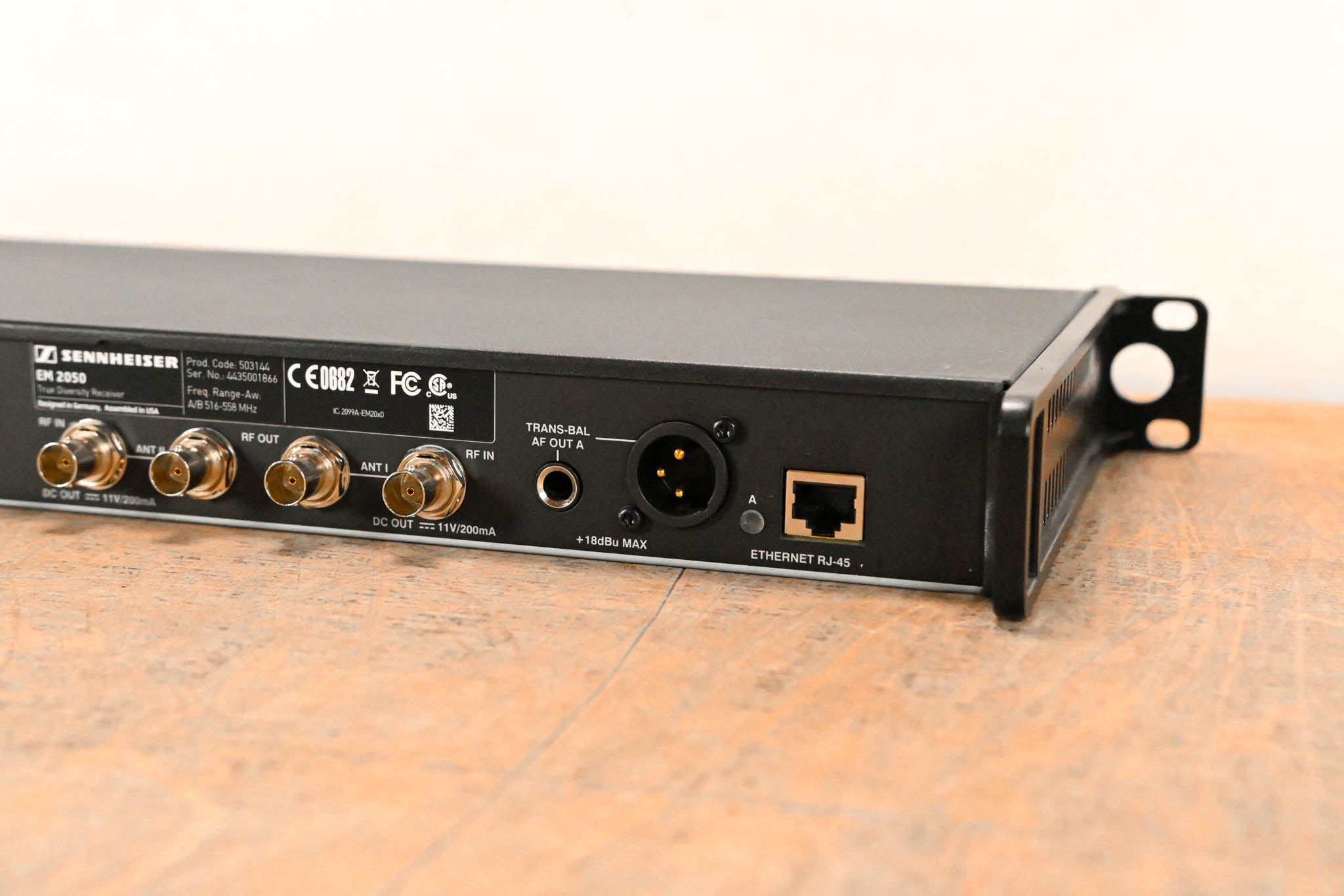 Sennheiser EM 2050 Dual-Channel Wireless Receiver Aw Range: 516-558 MHz