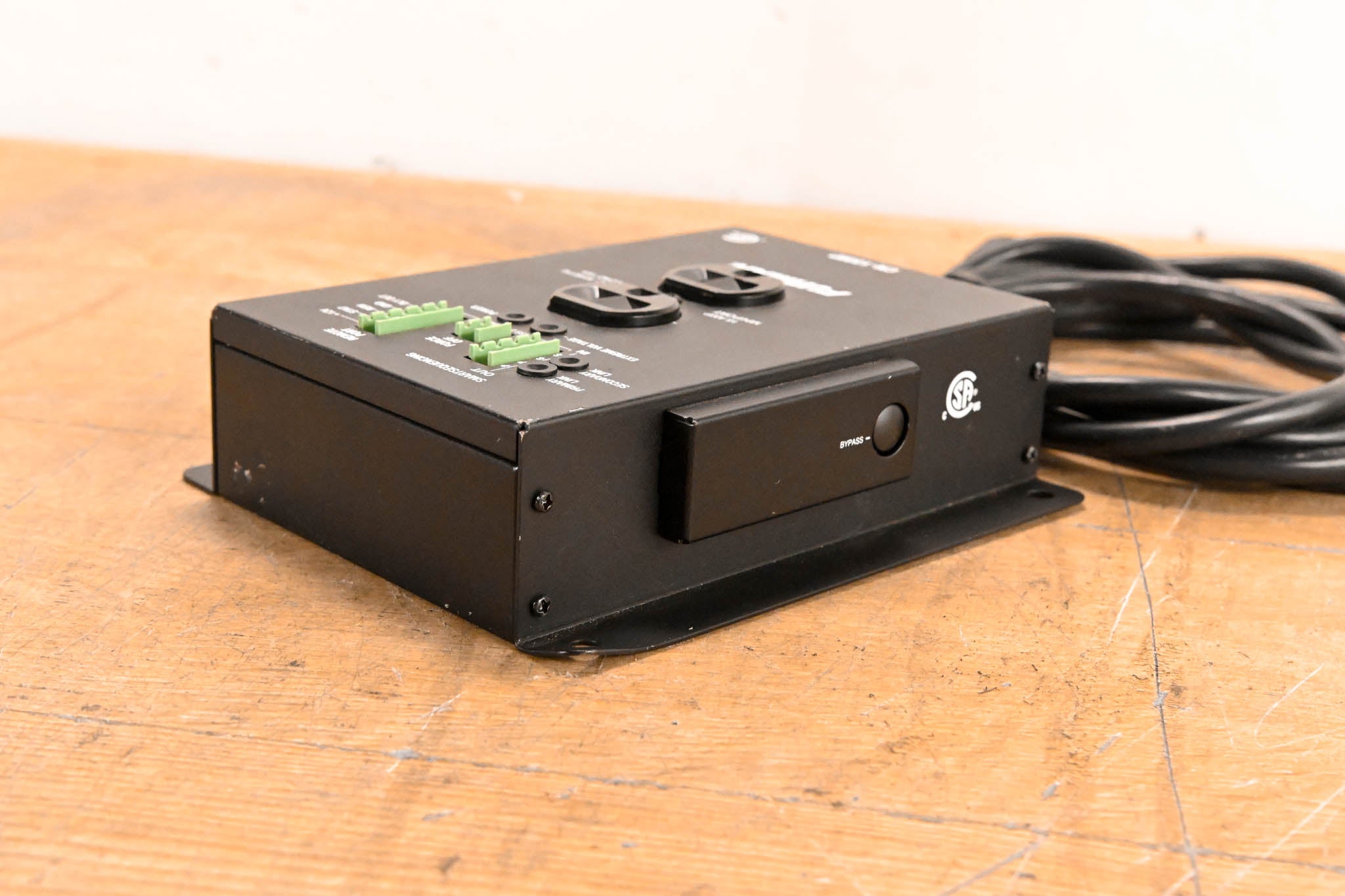 Furman CN-15MP Contractor Series MiniPort