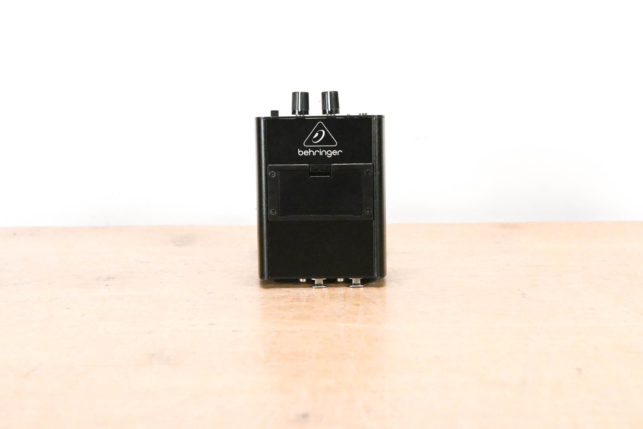 Behringer Powerplay P1 Personal In-Ear Monitor Amplifier
