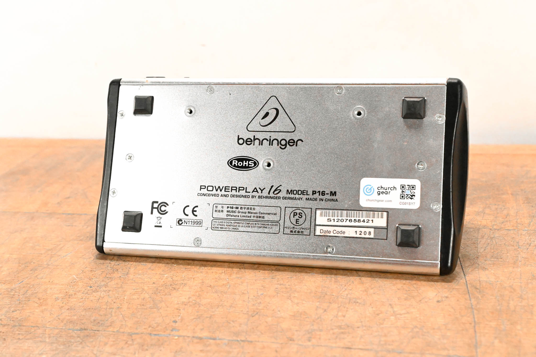 Behringer Powerplay P16-M 16-Channel Digital Personal Mixer