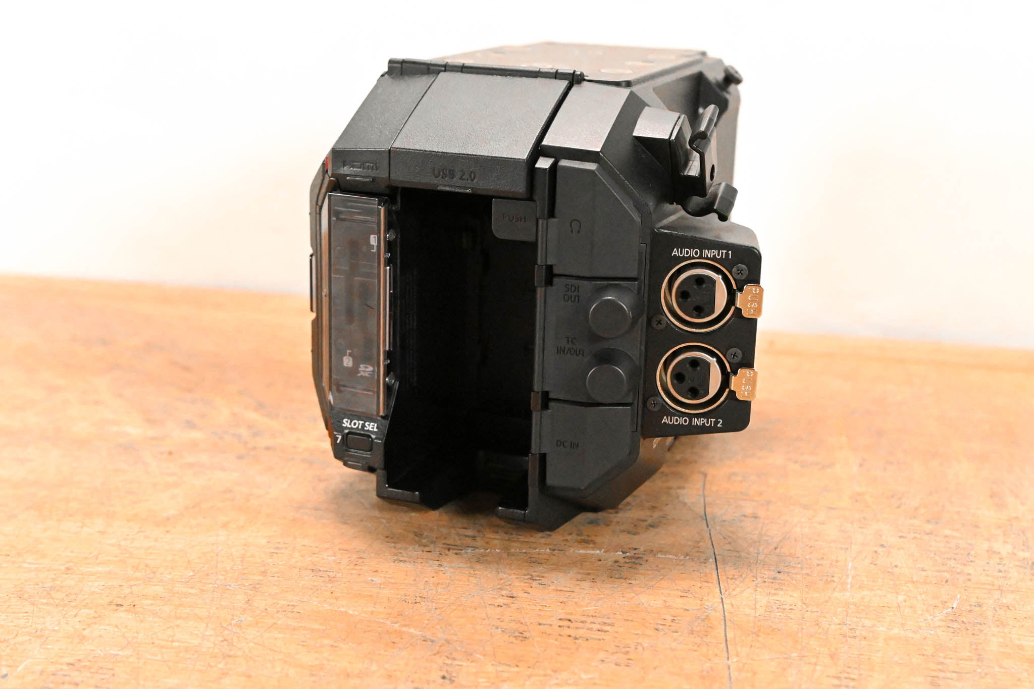 Panasonic AU-EVA1 Compact 5.7K Super 35mm Cinema Camera