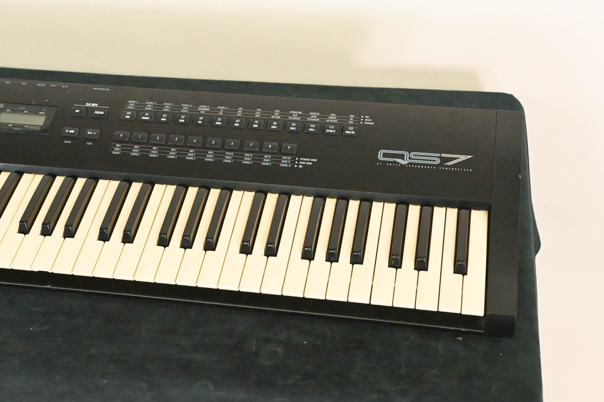 Alesis QS7 76-Key Synthesizer Keyboard