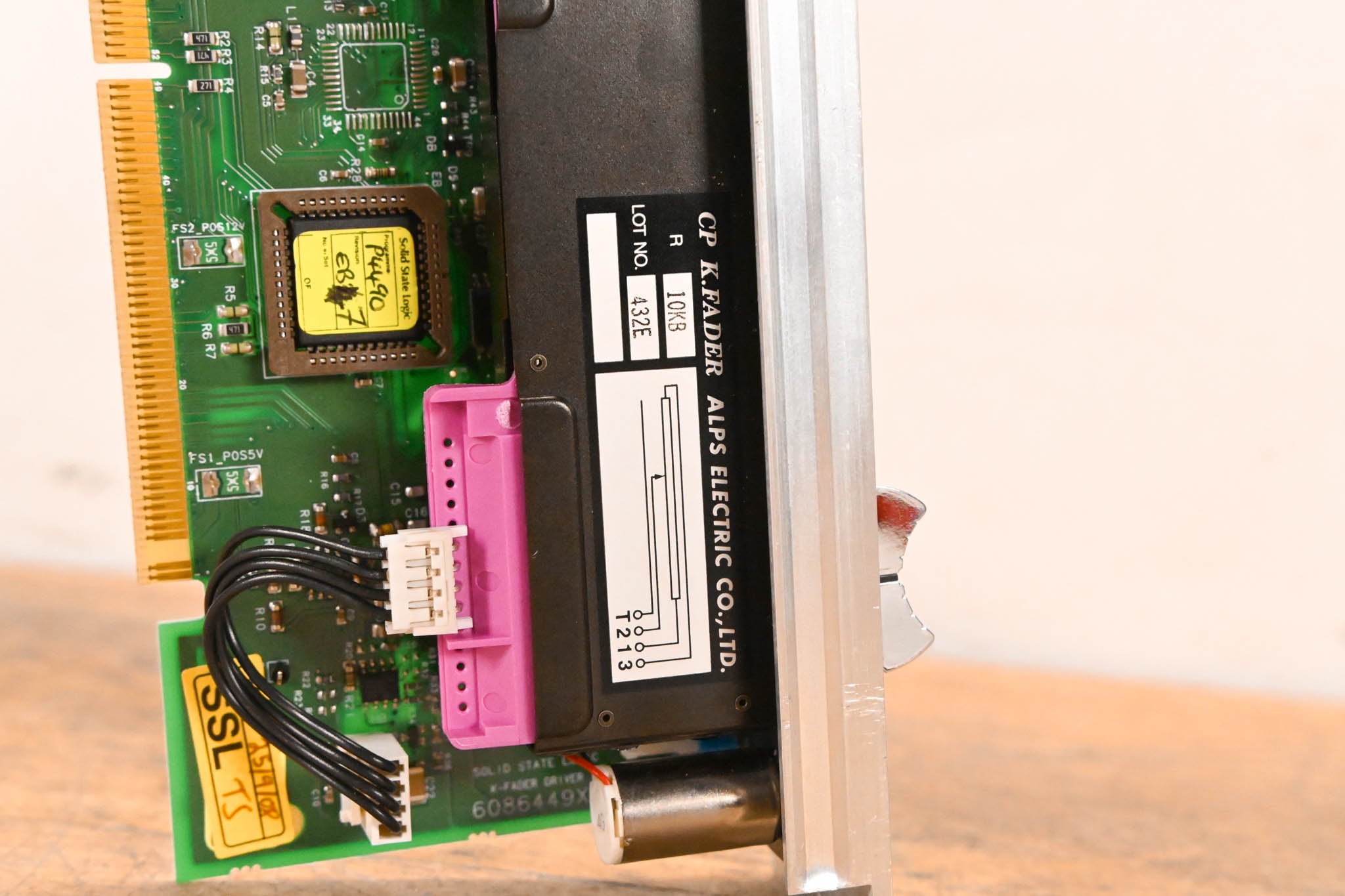 Solid State Logic C300 HD Motorized Fader Module – ALPS K-Fader Assembly