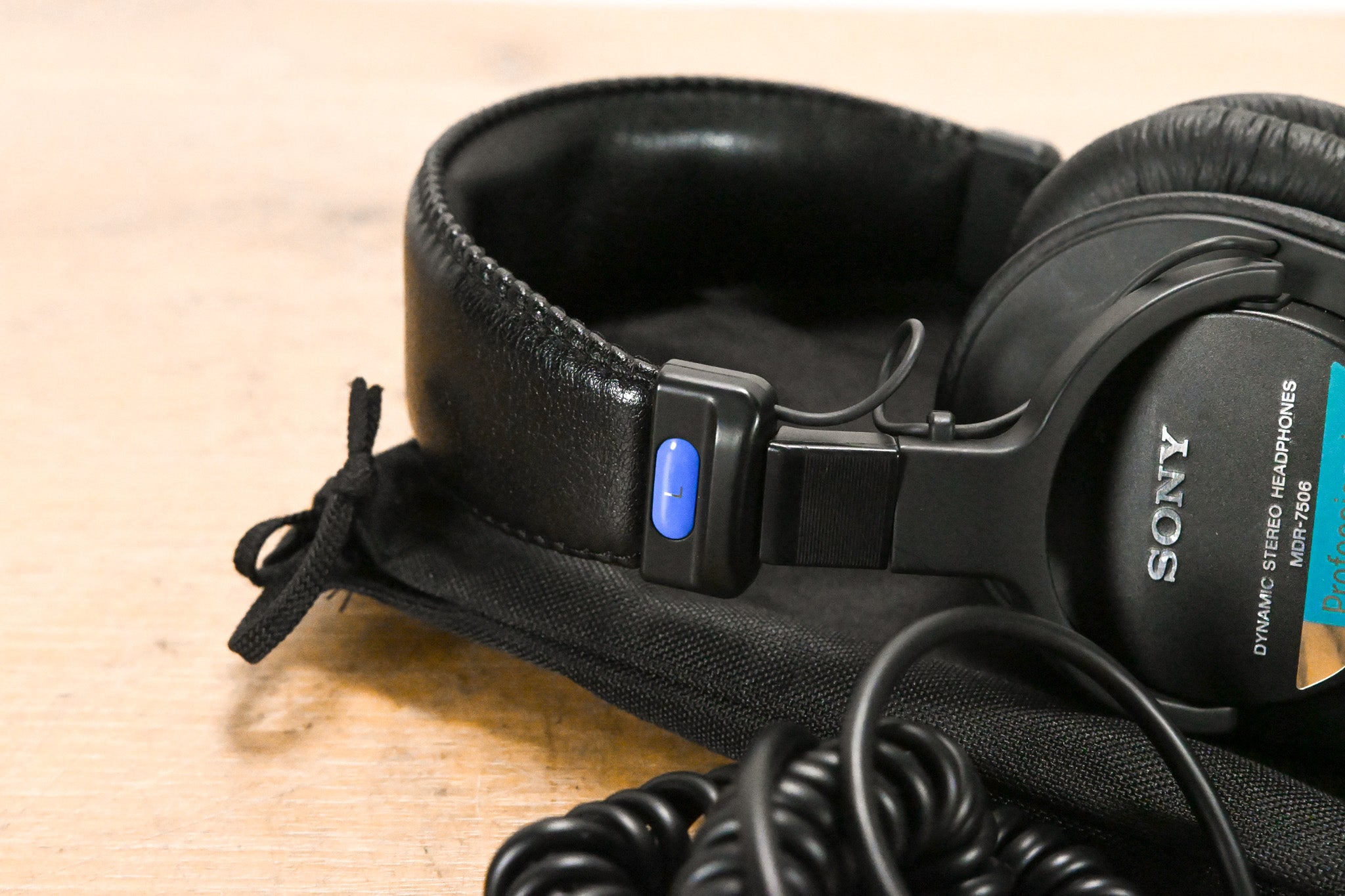 Sony MDR-7506 Professional Stereo Monitor Headphones