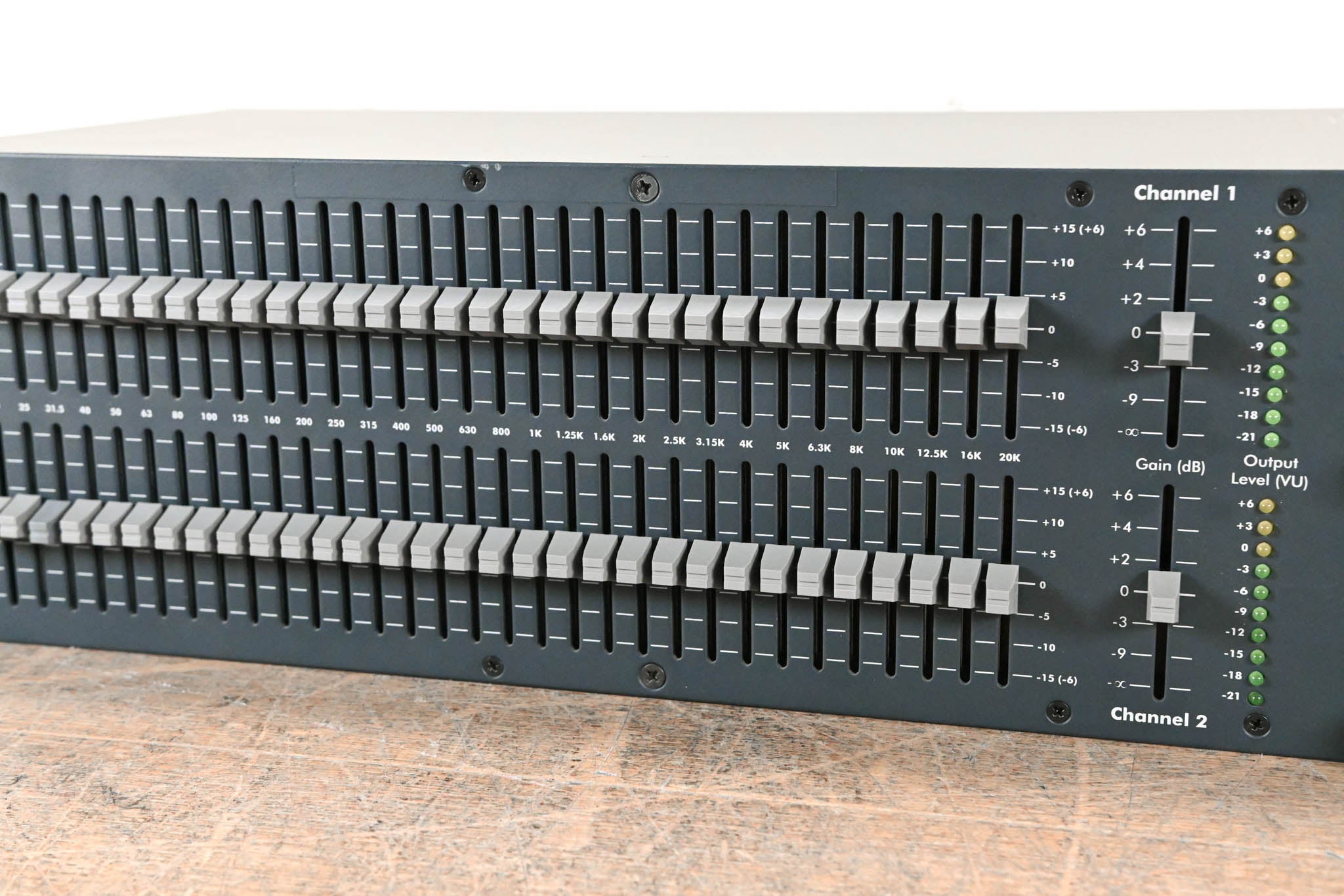 Ashly GQX-3102 2-Channel 31-Band Graphic Equalizer