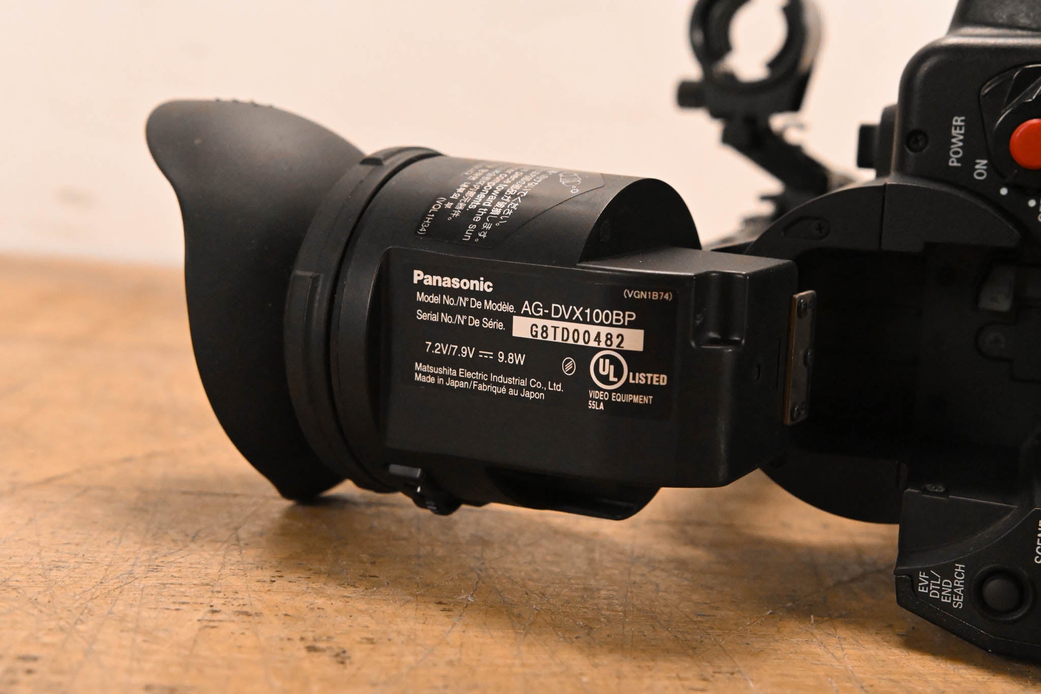 Panasonic AG-DVX100B 3-CCD Mini-DV Cinema Video Camcorder