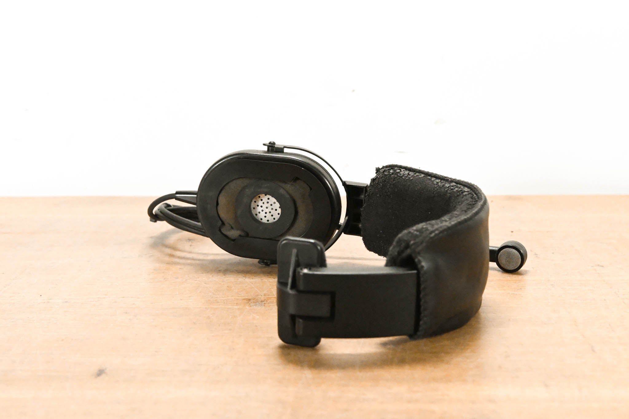 RTS HR-1 Single-Sided Headset with Flexible Dynamic Boom Mic