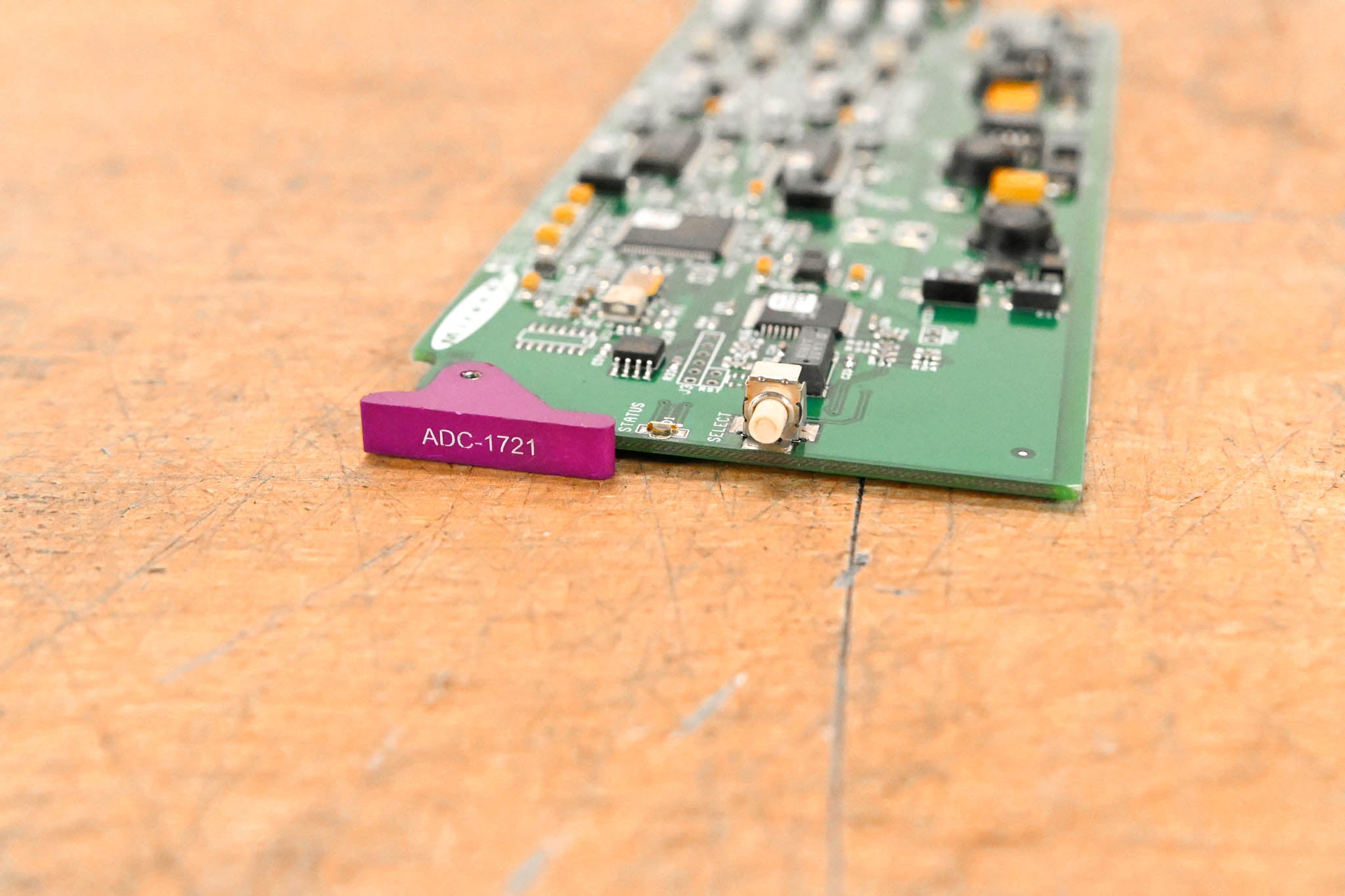 Miranda ADC-1721 Dual Analog Audio to AES Converter