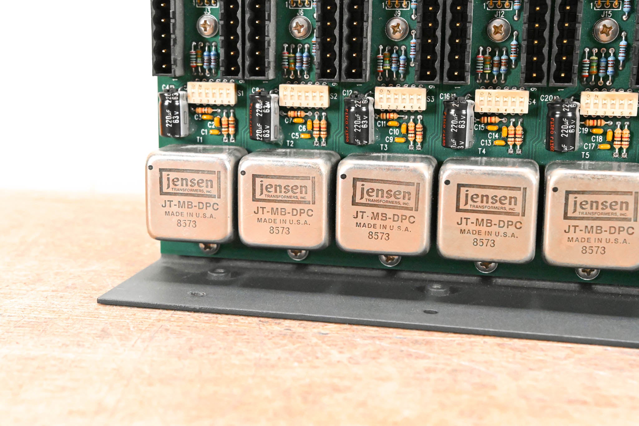 Jensen JT-MS-8N3 8-CH 3-Way Mic Splitter with Phantom Power Circuitry