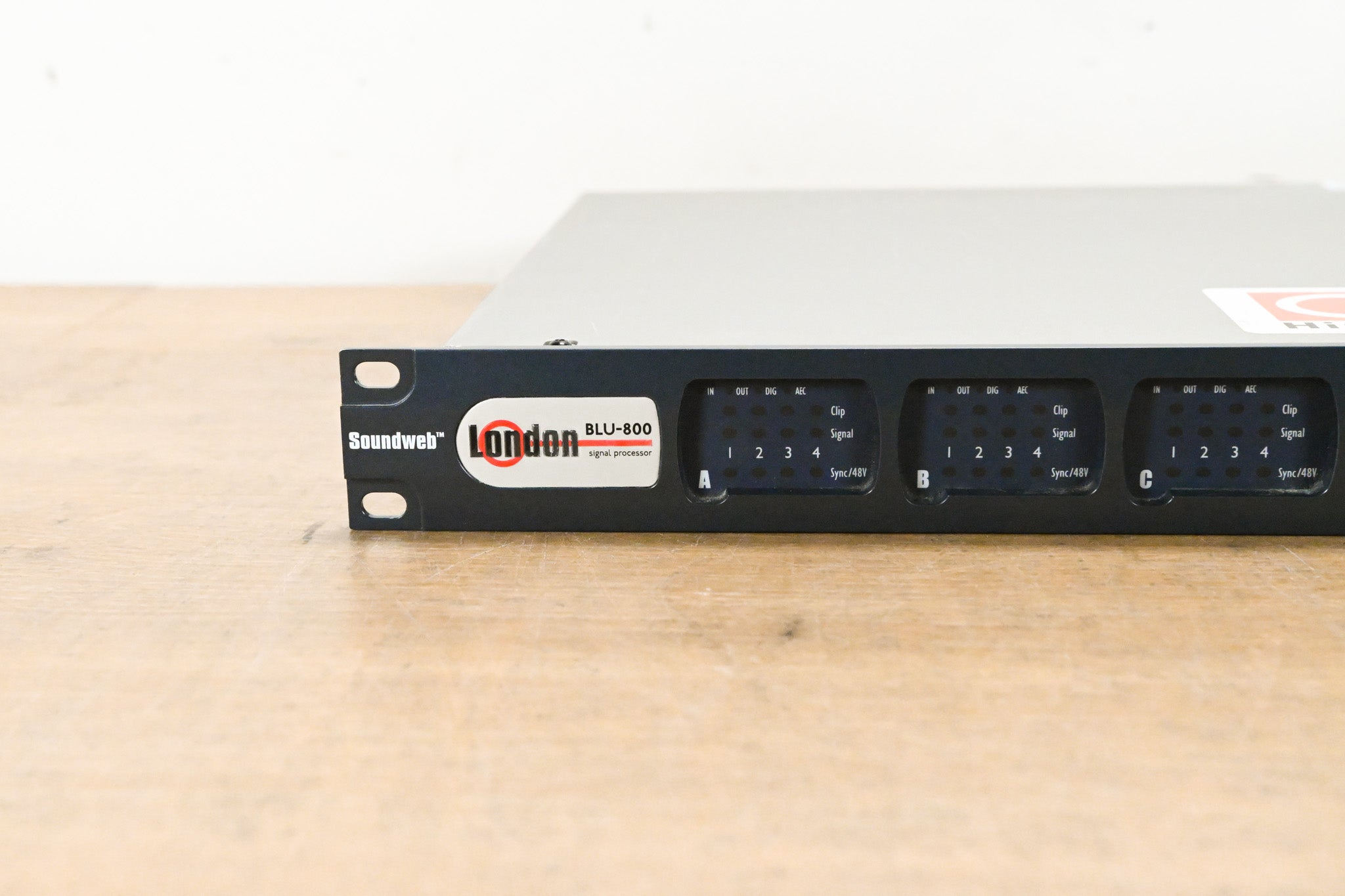 BSS London BLU-800 Signal Processor with BLU link and CobraNet