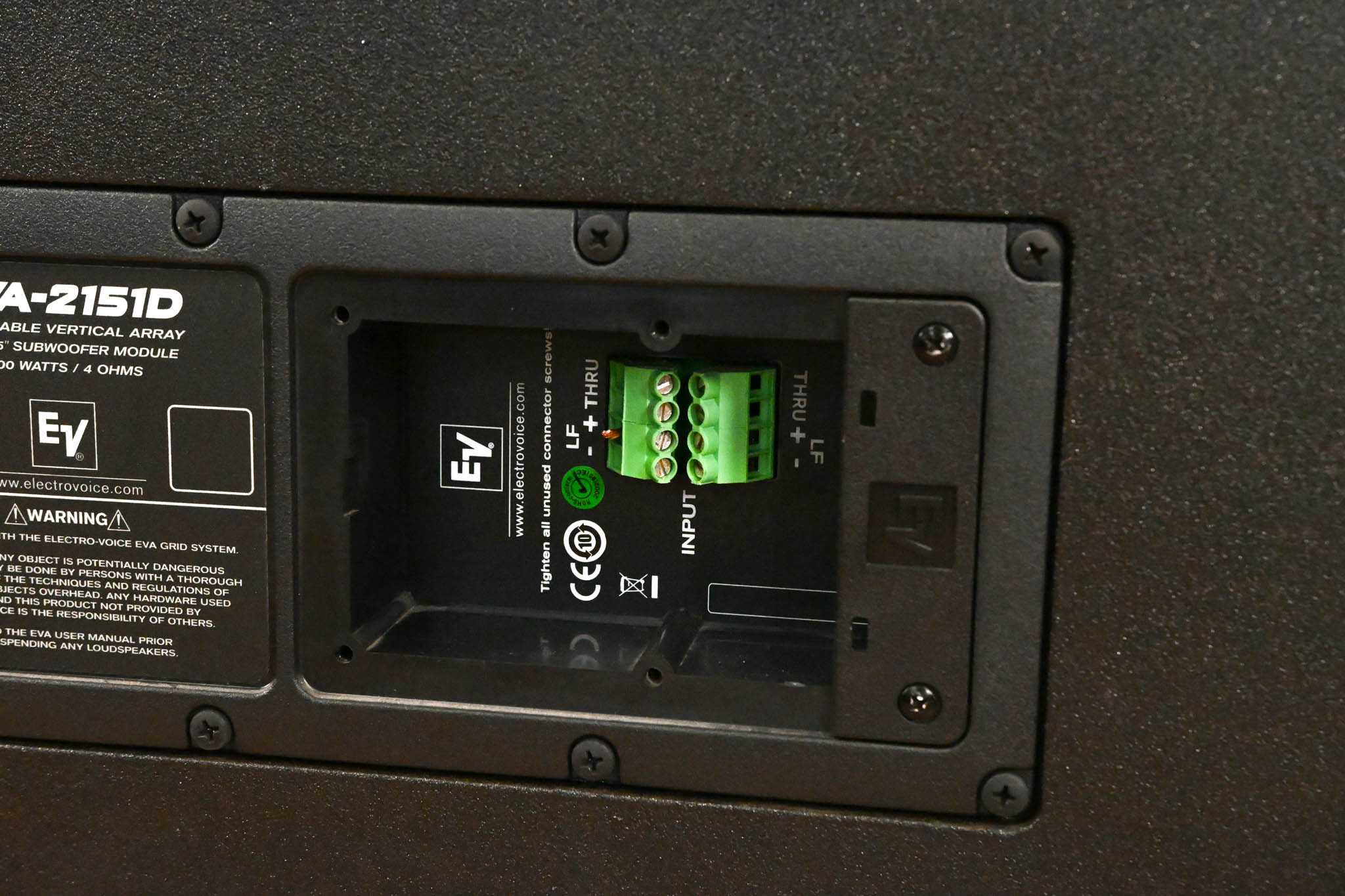 Electro-Voice (EV) EVA-2151D Dual 15" Passive Line Array Subwoofer