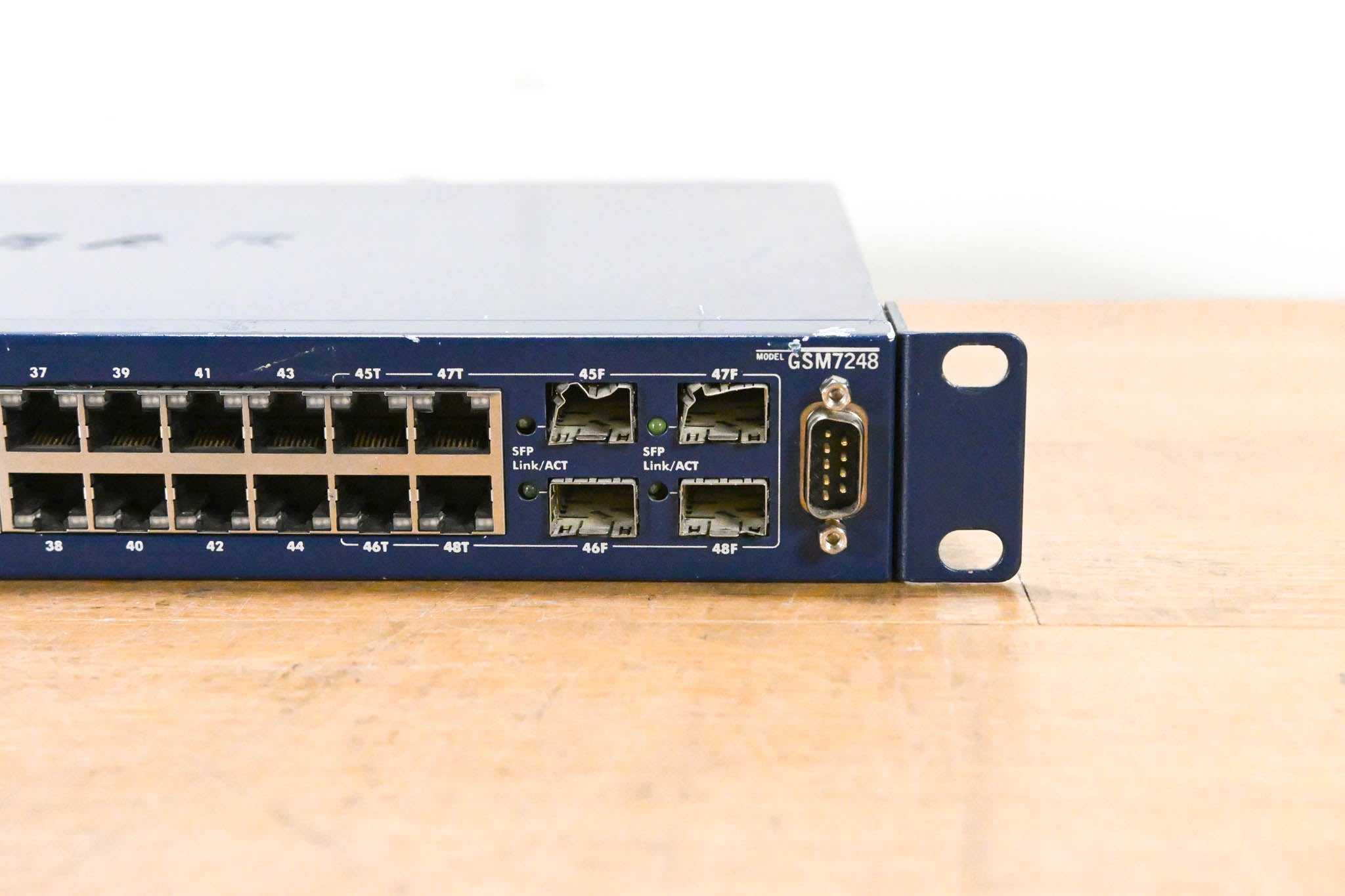 NETGEAR GSM7248 ProSafe 48-Port Gigabit Ethernet L2 Managed Switch
