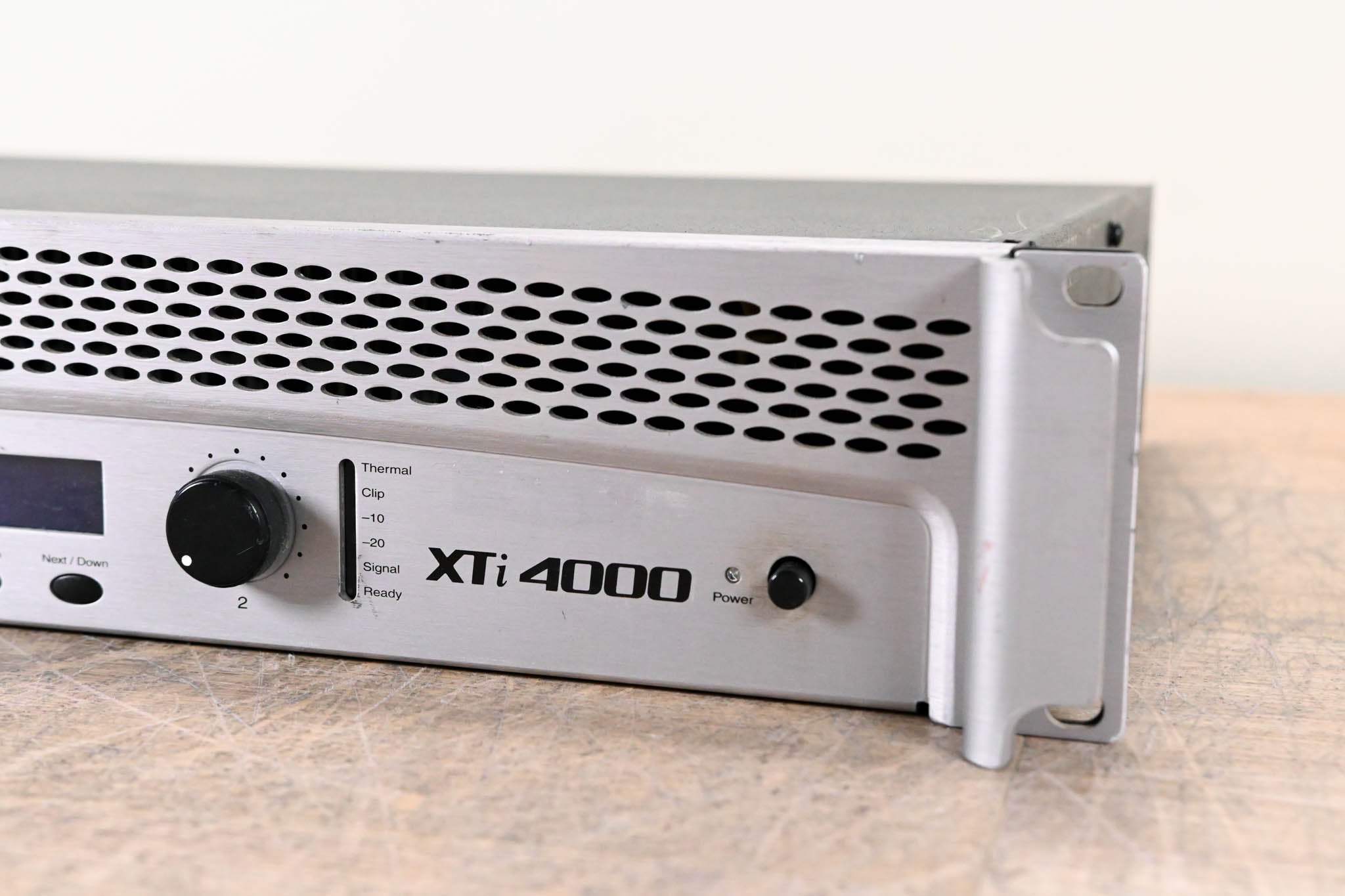 Crown XTi 4000 Stereo Power Amplifier with DSP