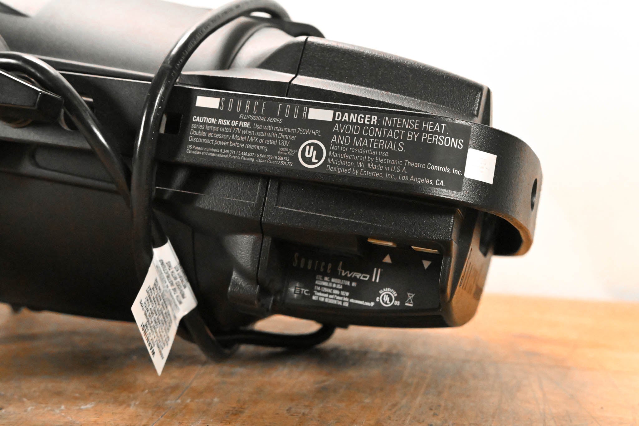 ETC Source Four 750 26 Degree Leko with Source 4WRD II LED Light Engine