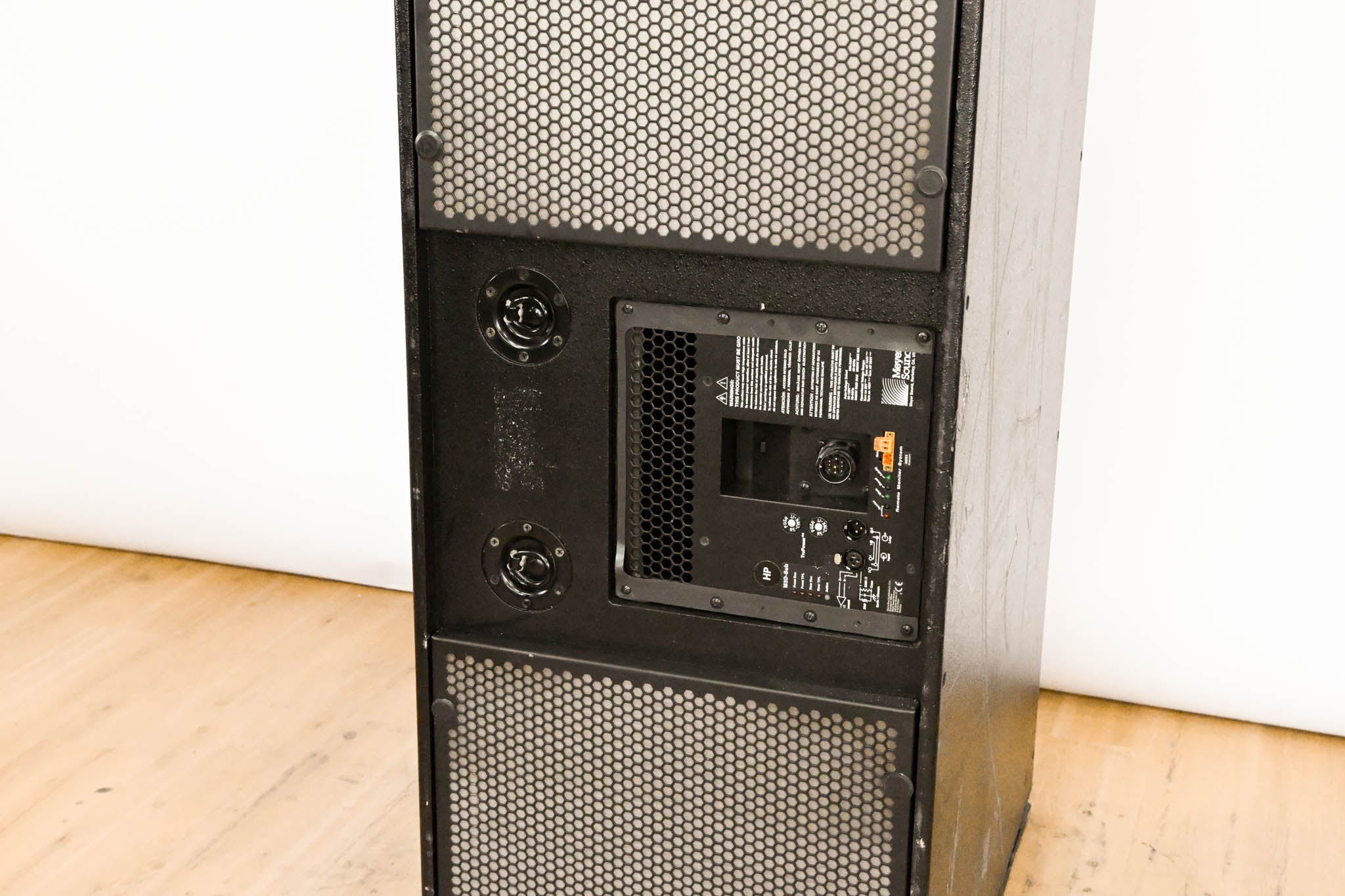 Meyer Sound M3D-SUB Active Directional Cardioid Subwoofer