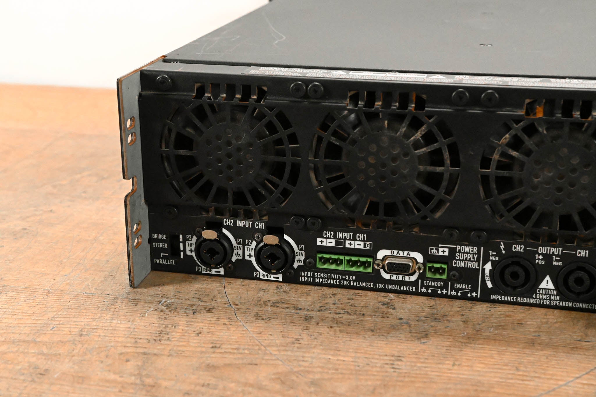 QSC PowerLight 9.0 PFC Power Factor Corrected 2-Channel Power Amplifier