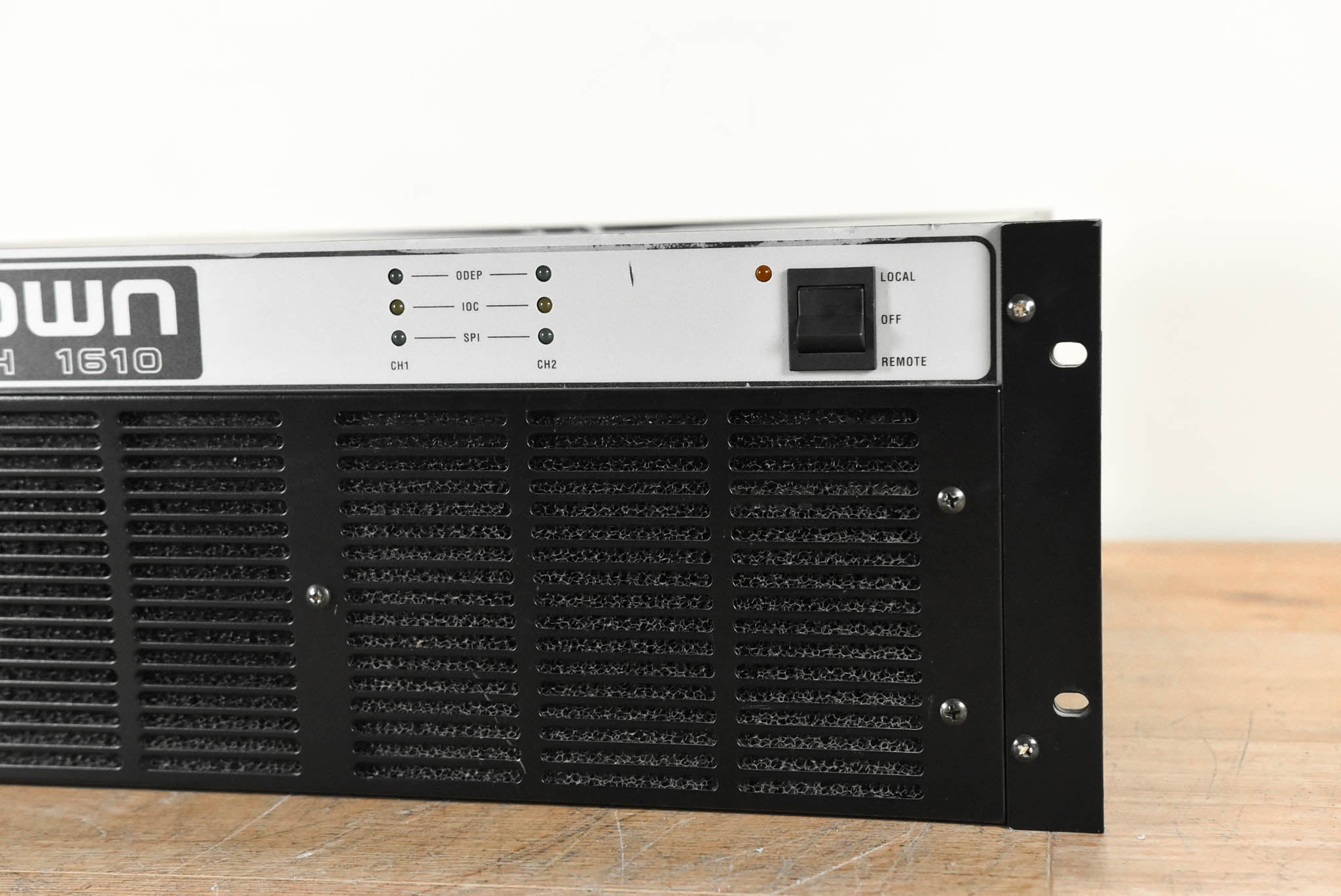 Crown Com-Tech 1610 2-Channel Power Amplifier