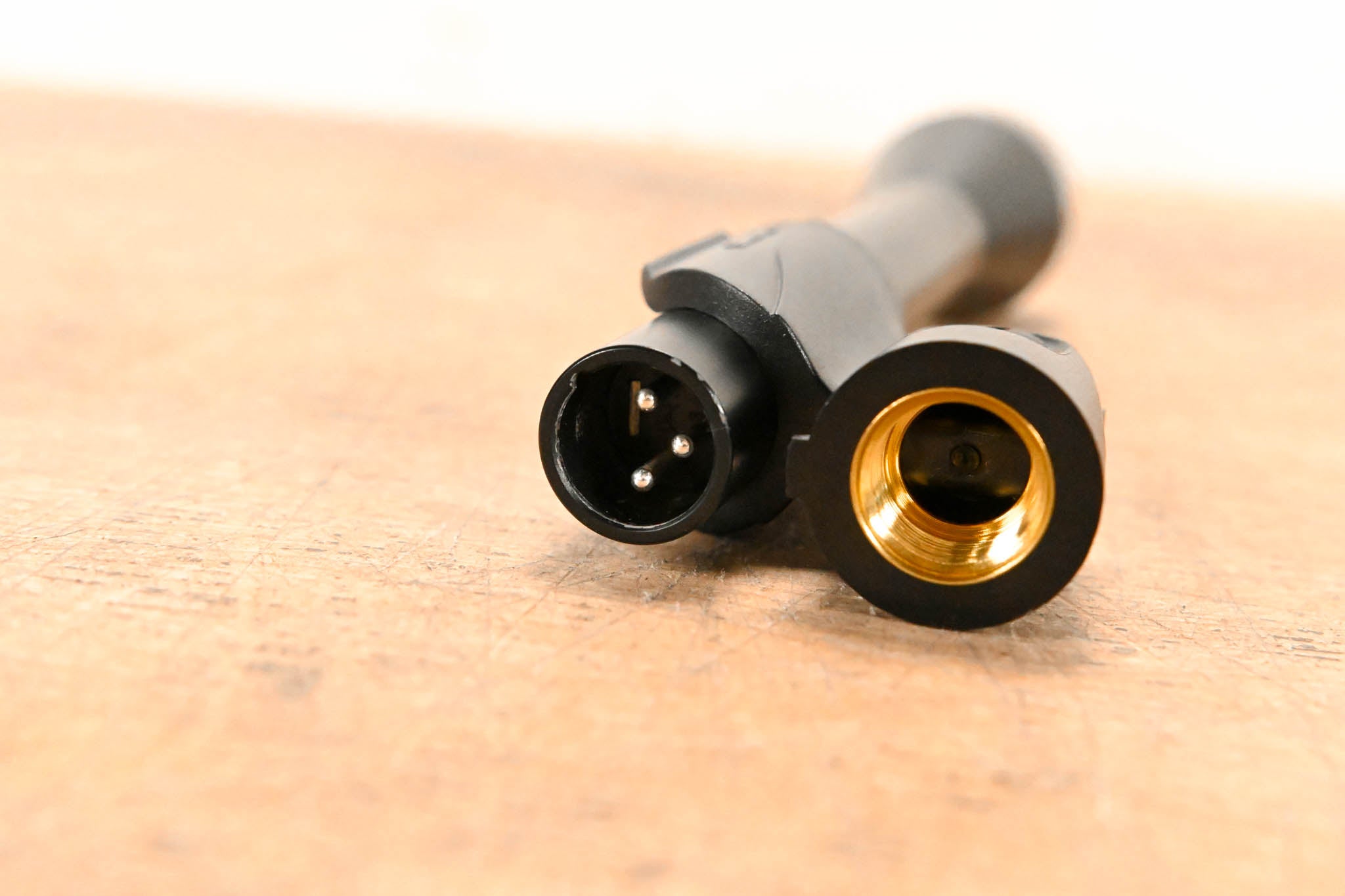 Shure VP64A Omnidirectional Dynamic Handheld Microphone