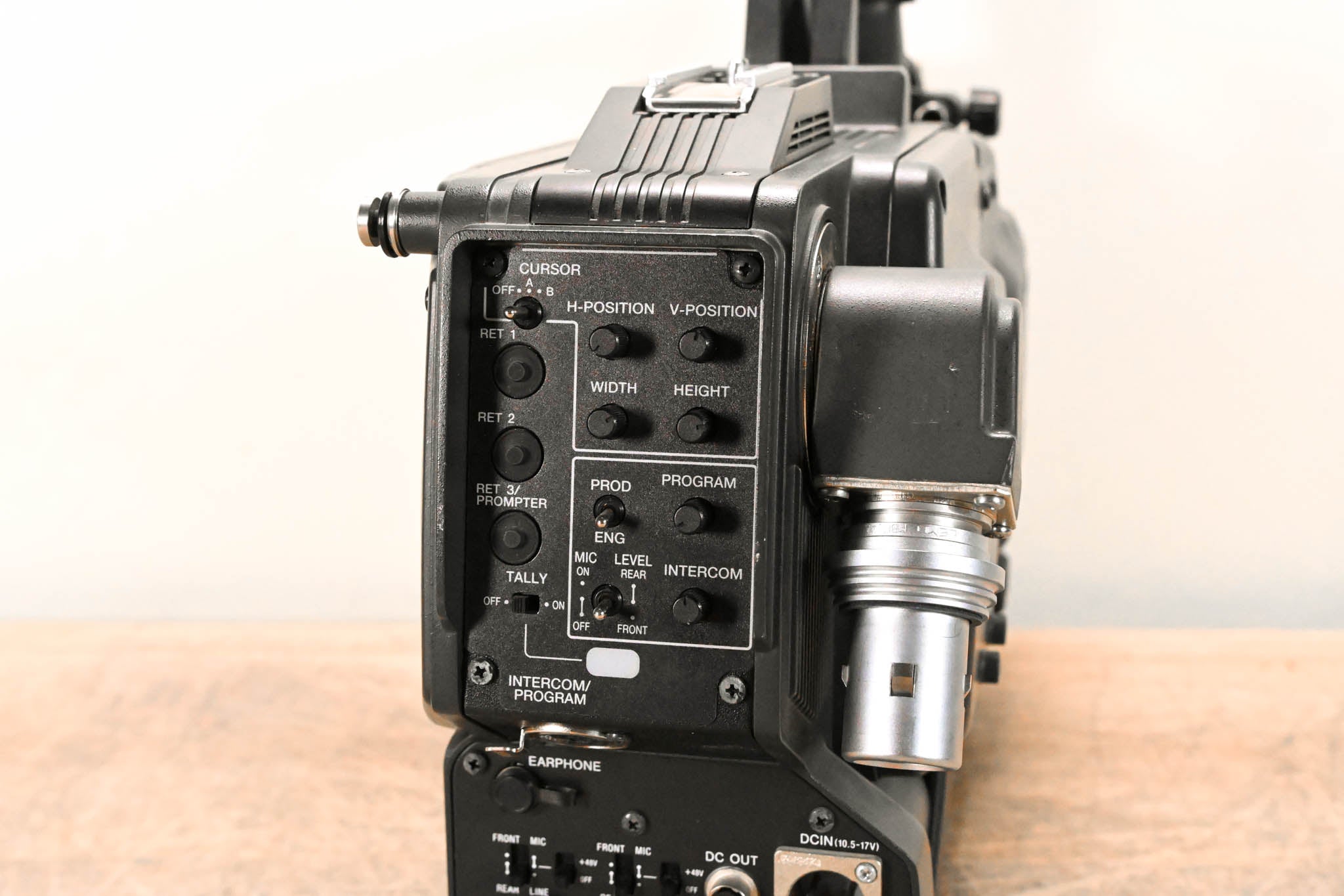 Sony DXC-D55WS Camera Body with CA-TX50 Camera Adapter CG01H4F