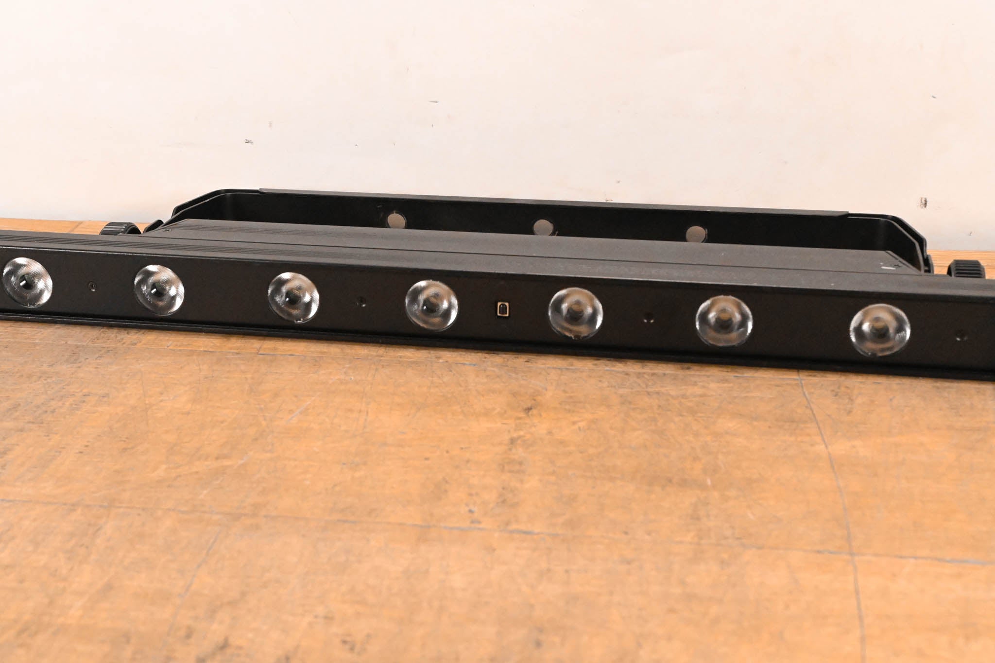 Chauvet COLORband T3USB Linear RGB Wash Light