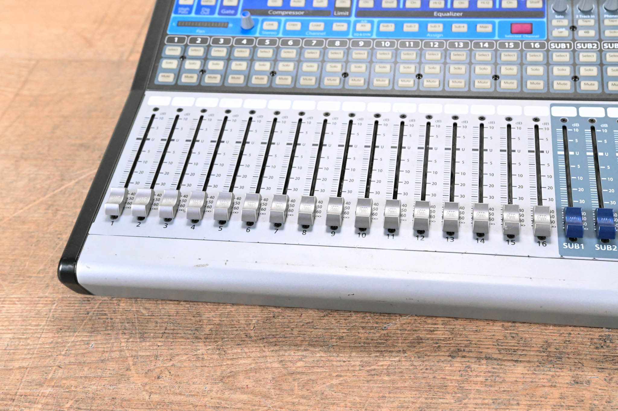 PreSonus StudioLive 16.4.2AI 16-CH Digital Mixer with Active Integration